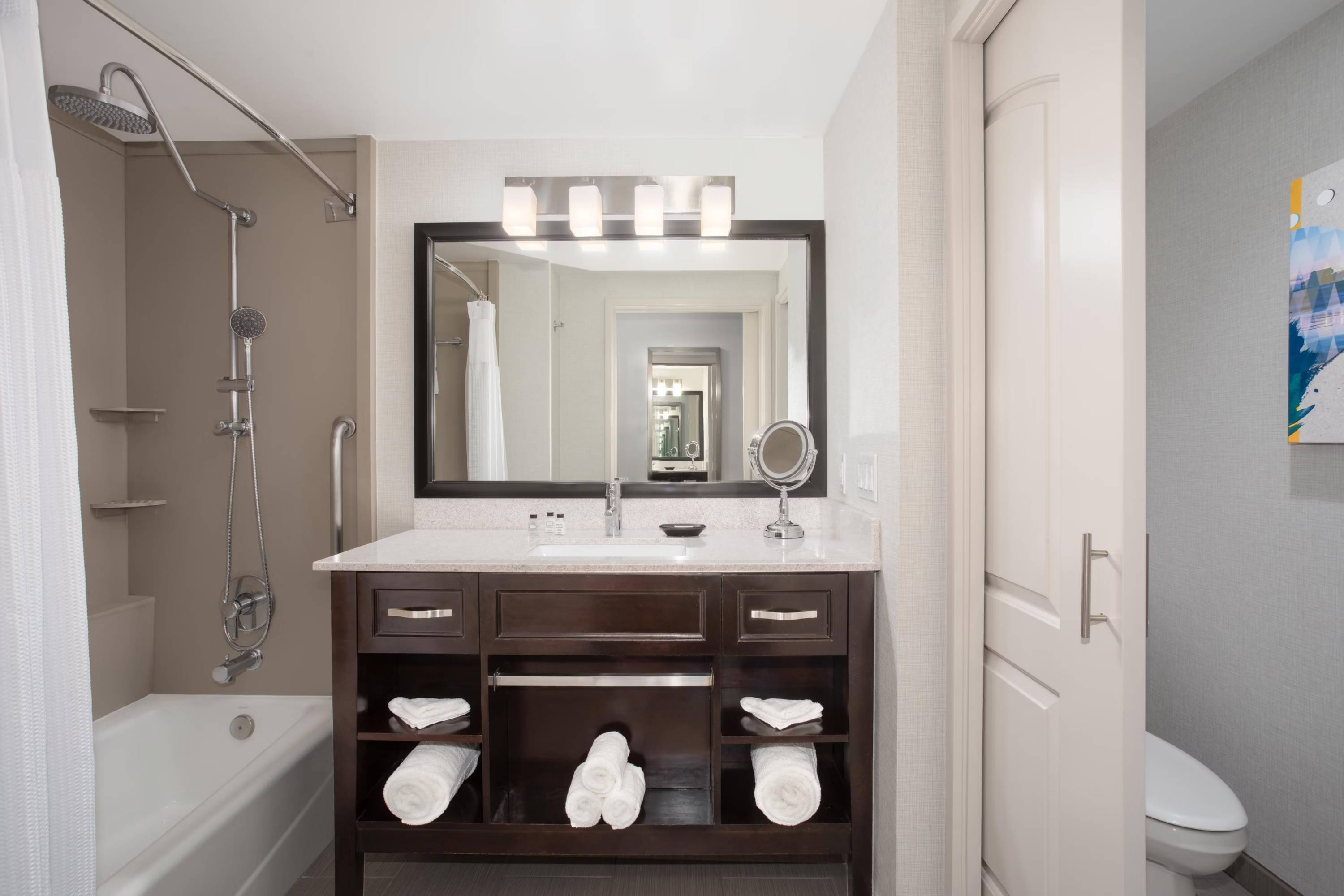 Crowne Plaza Costa Mesa Orange County, an IHG Hotel