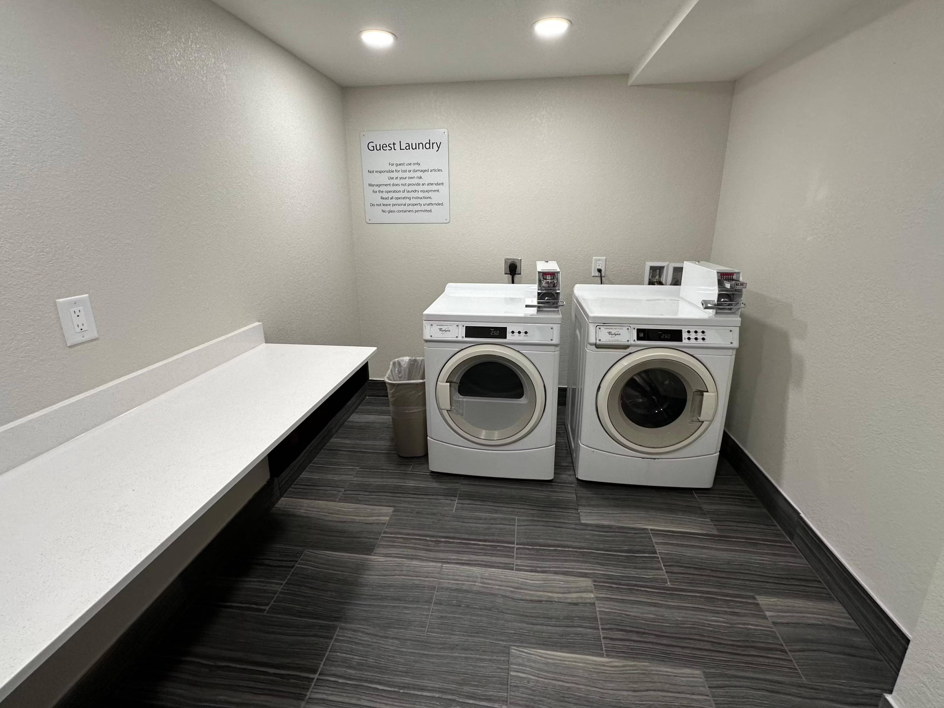 Holiday Inn Express & Suites Eden Prairie - Minneapolis, an IHG Hotel