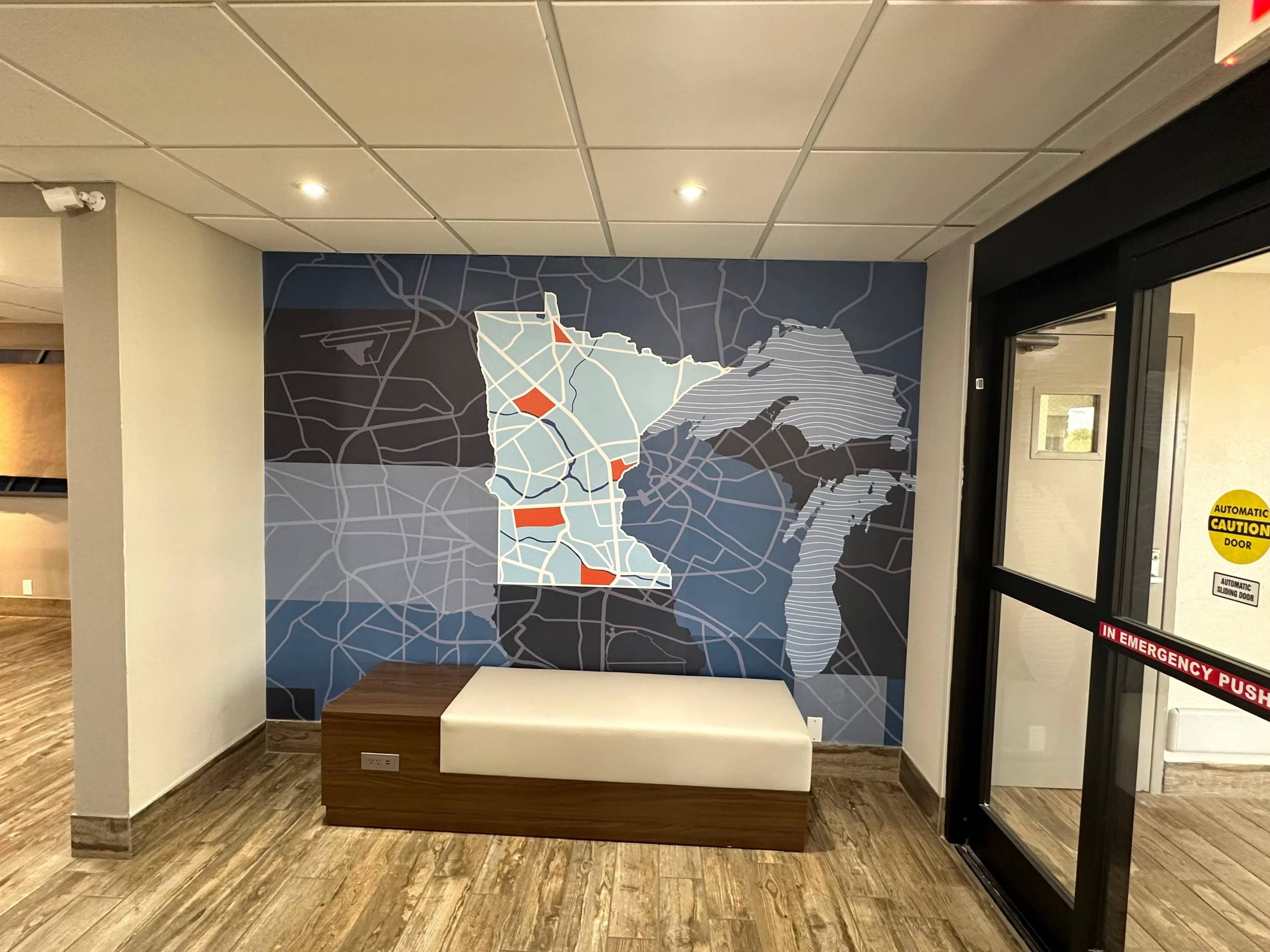 Holiday Inn Express & Suites Eden Prairie - Minneapolis, an IHG Hotel