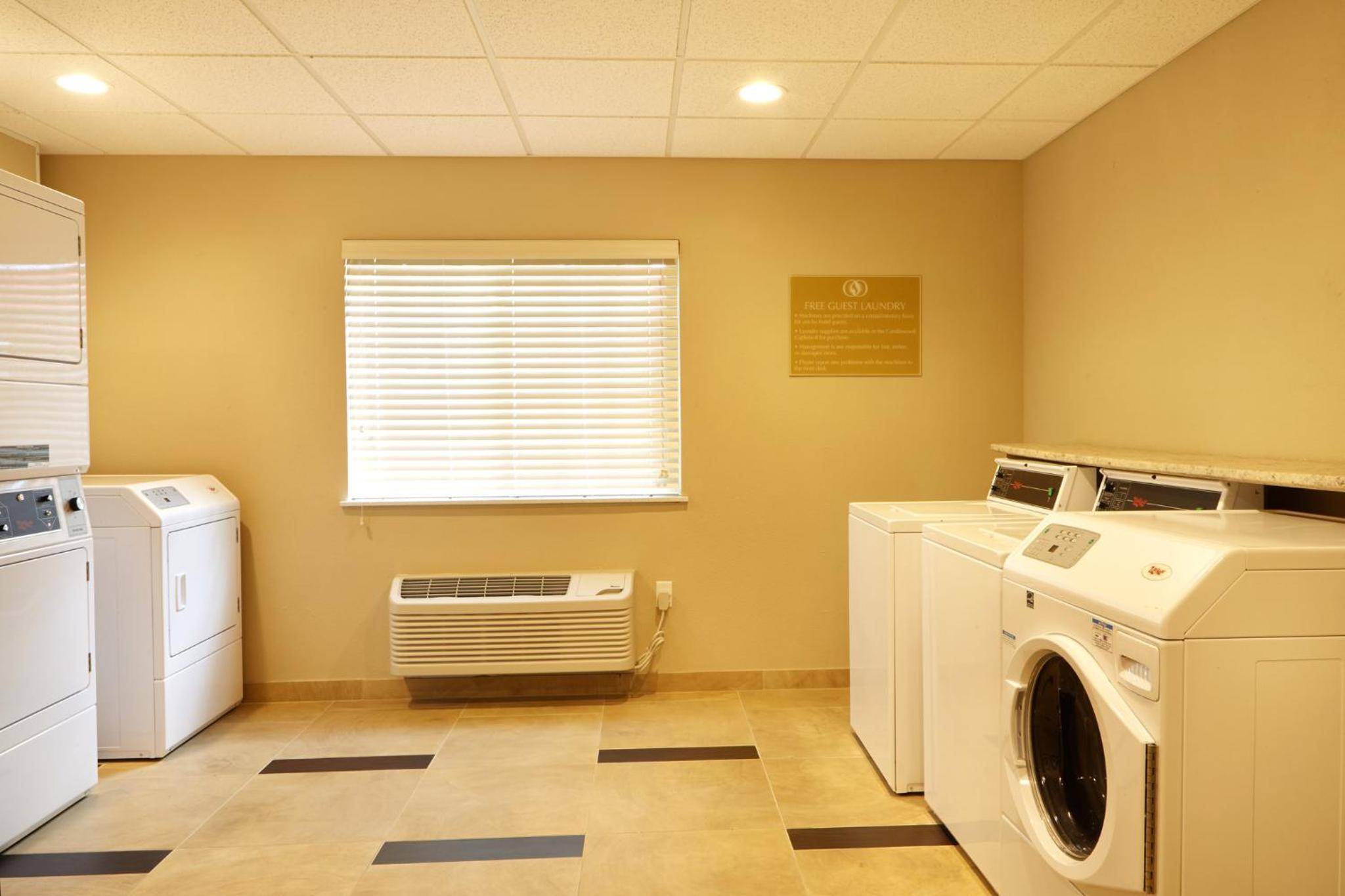 Candlewood Suites San Antonio Airport, an IHG Hotel