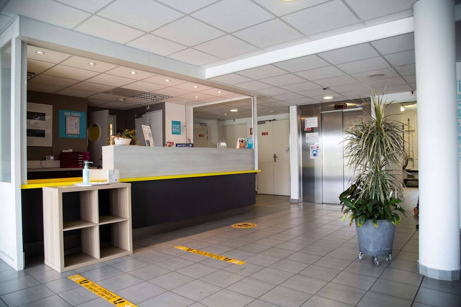 Kyriad Direct Arras - Saint-Laurent-Blangy - Parc Expo