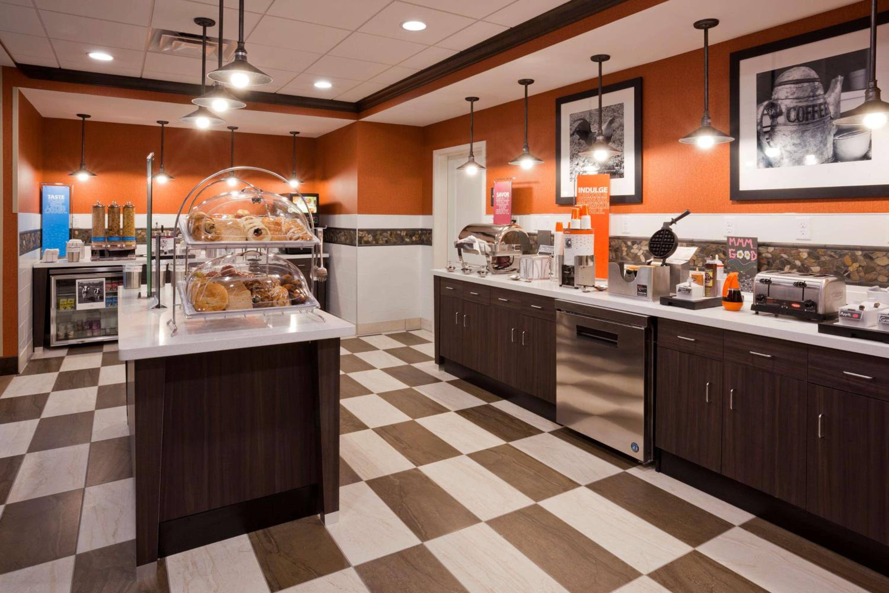 Hampton Inn Minneapolis Bloomington West