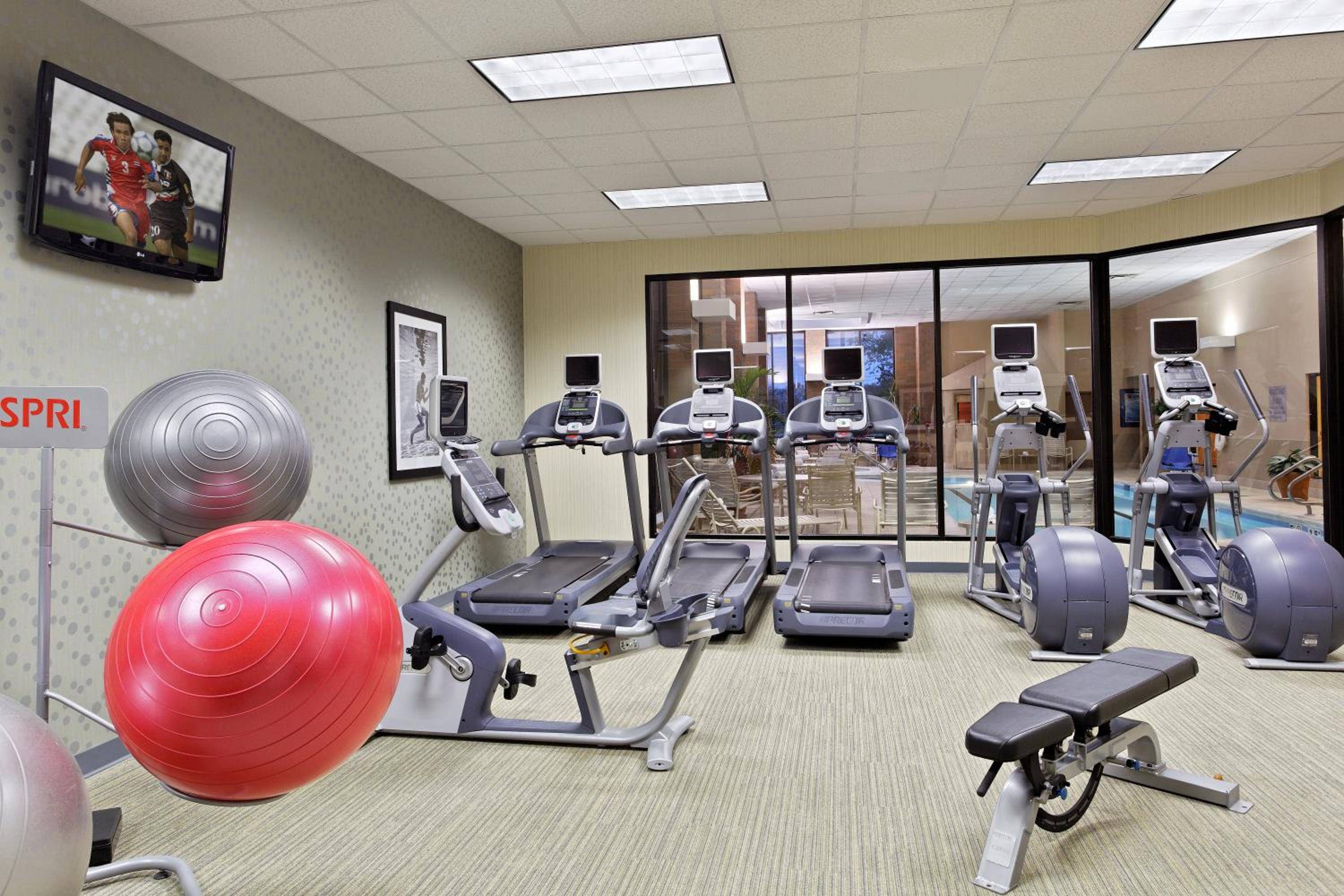 Holiday Inn Cincinnati Airport by IHG