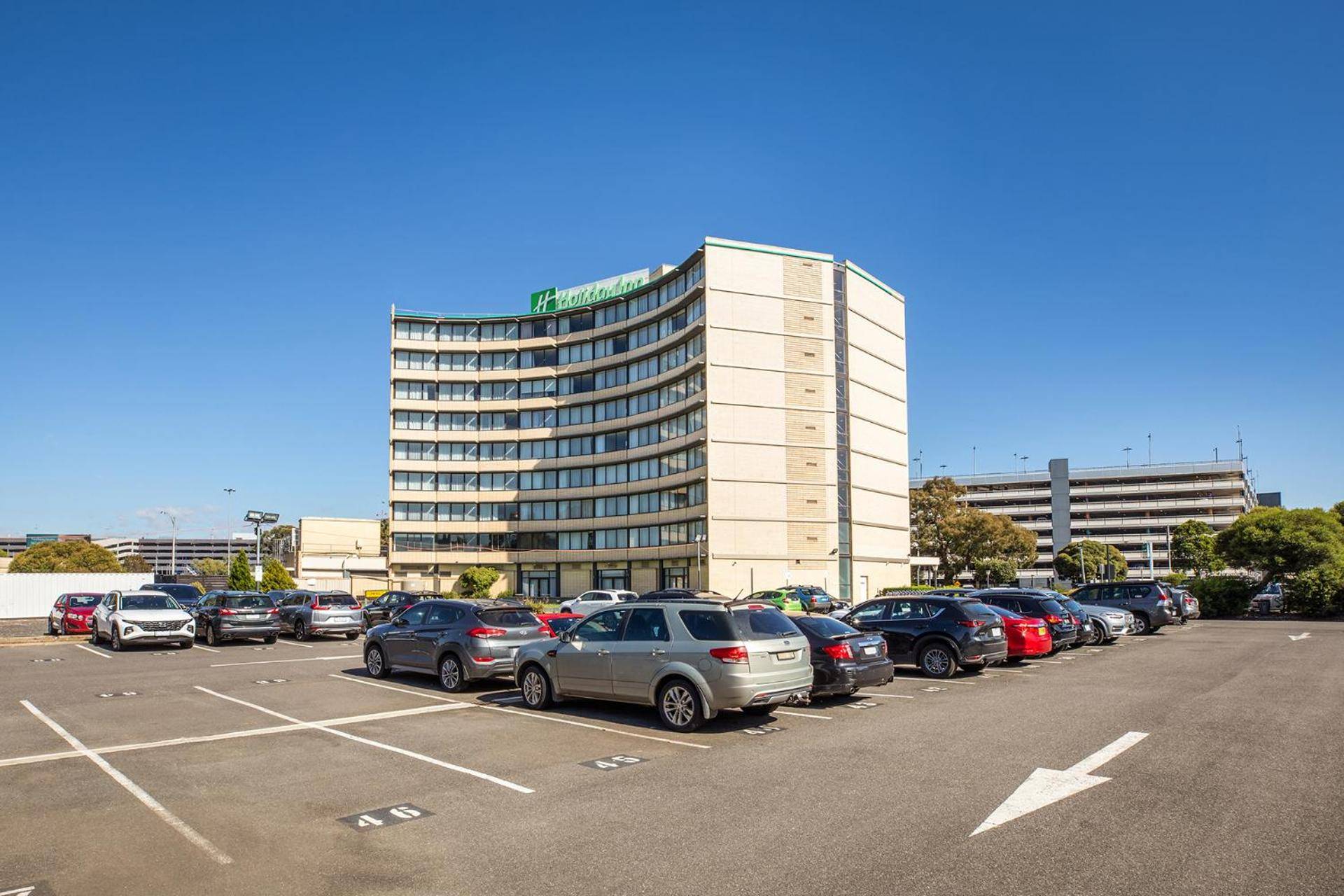 Holiday Inn Melbourne Airport by IHG