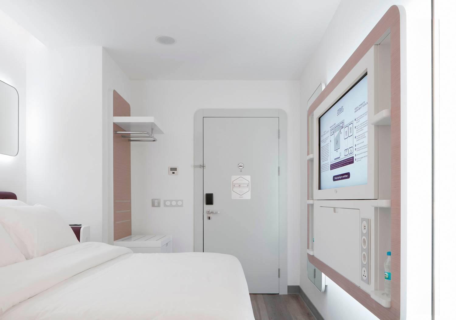 YOTEL Istanbul Airport, City Entrance