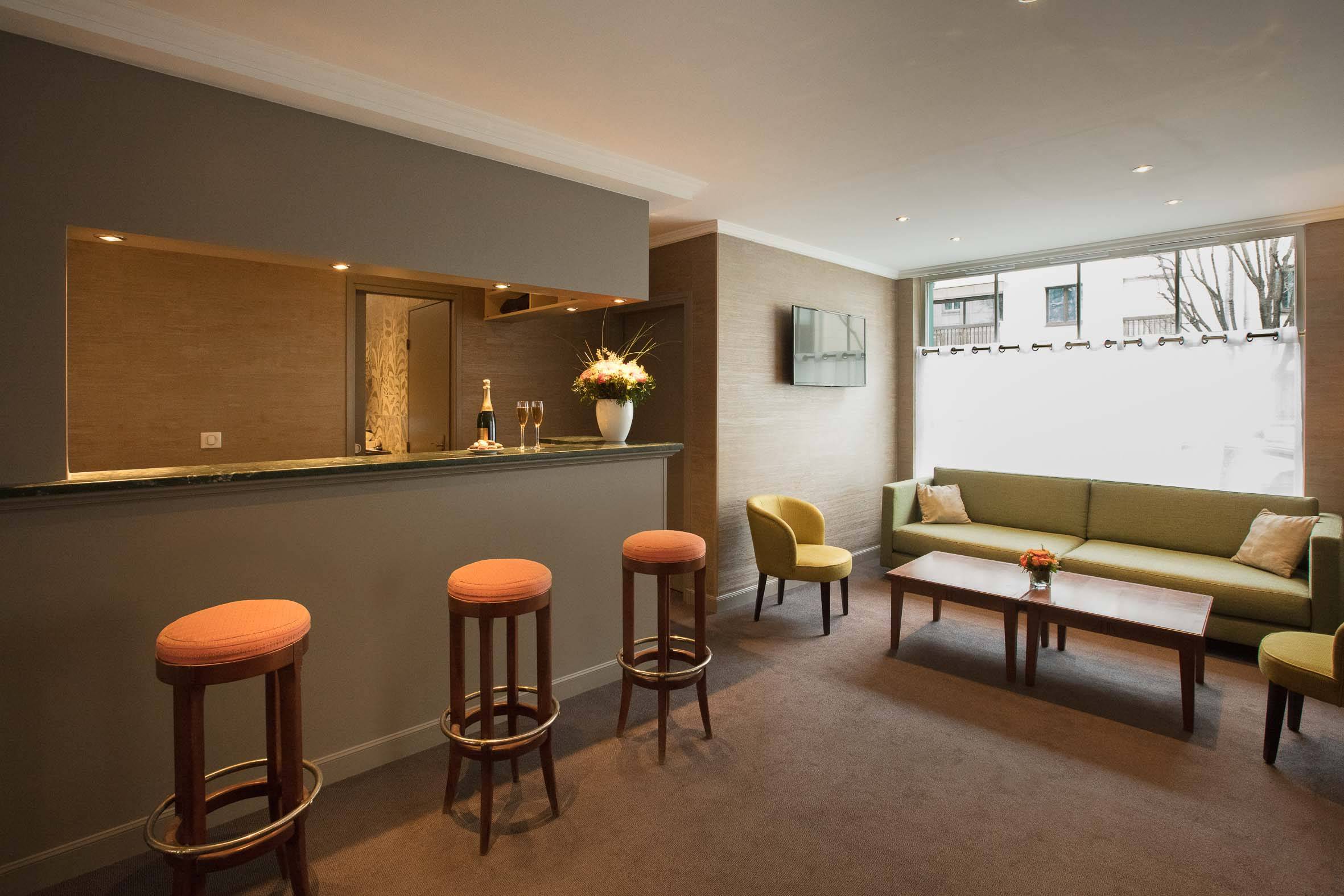 Hôtel Montbriand Antony