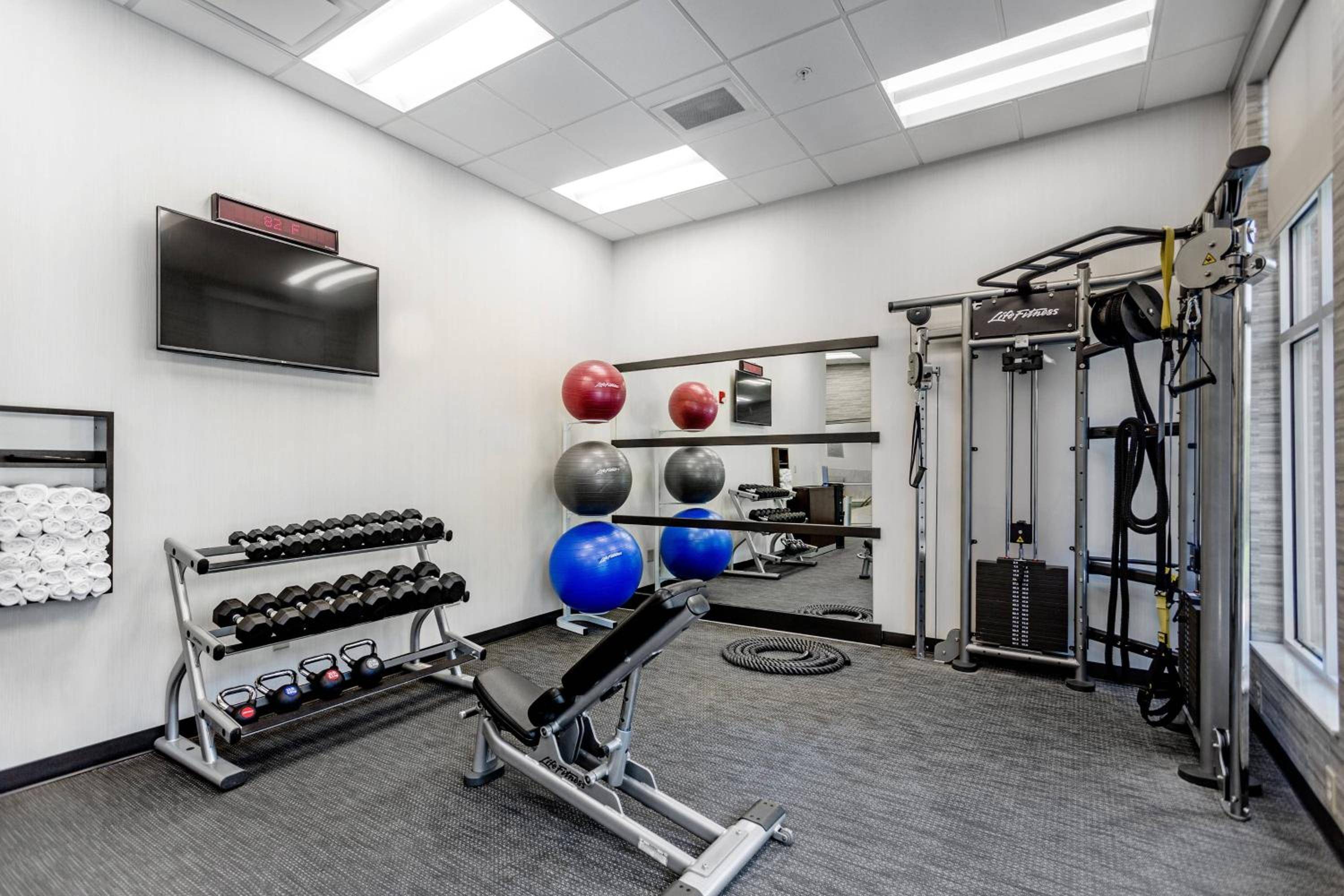 Courtyard by Marriott Easton-Columbus