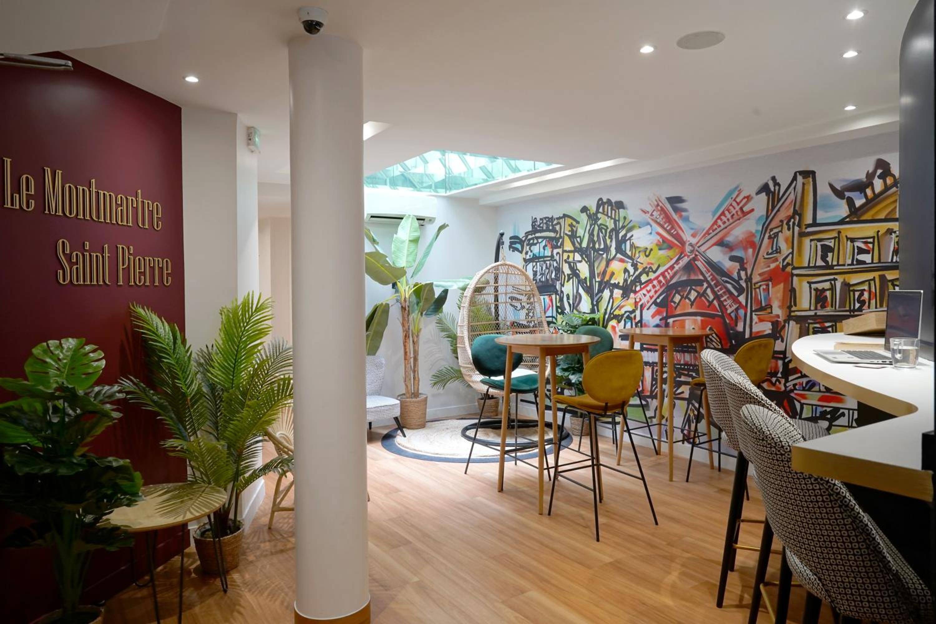 Hotel Le Montmartre Saint-Pierre