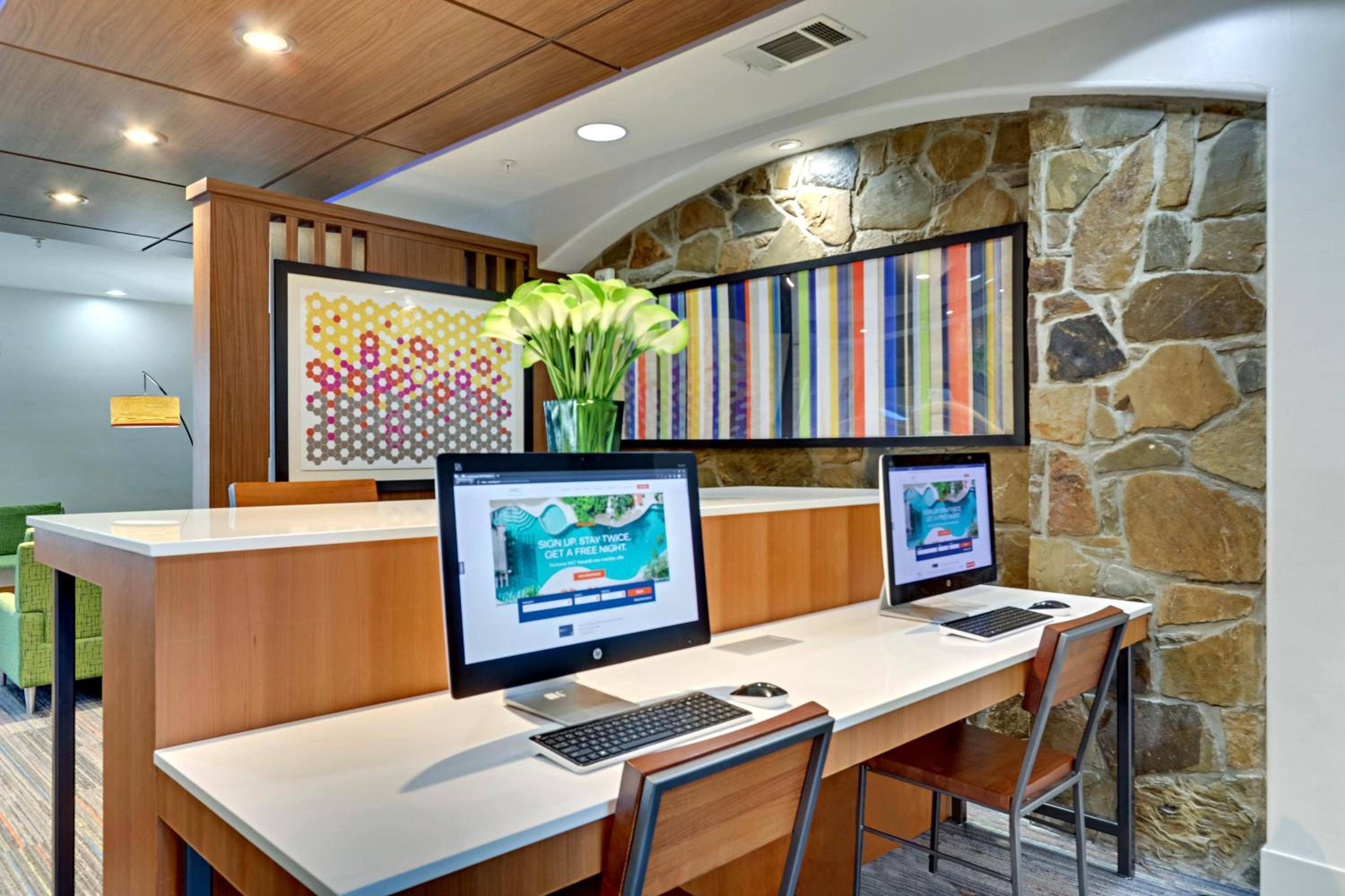 Holiday Inn Express Hotel & Suites Weatherford by IHG