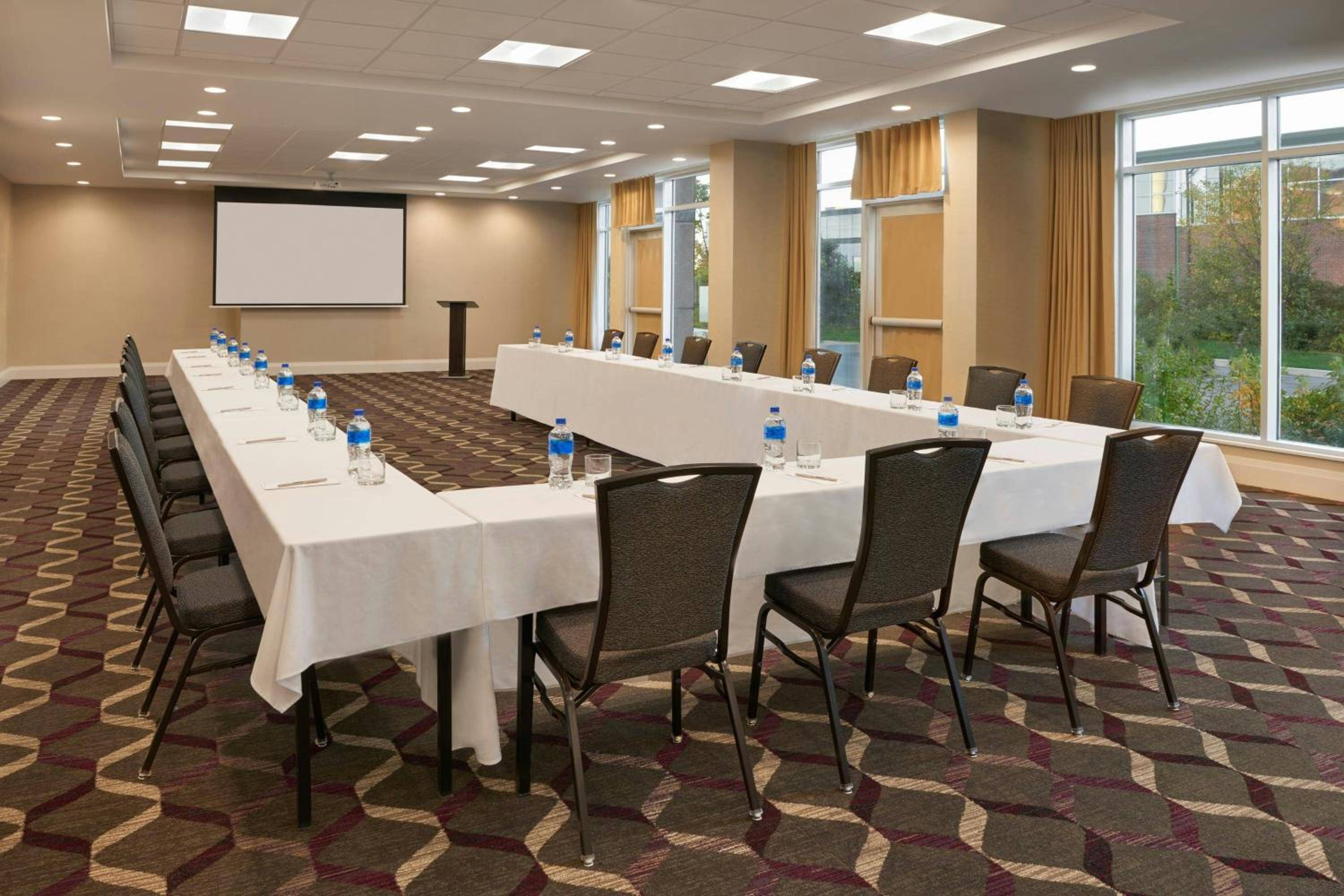 Residence Inn by Marriott Toronto Mississauga Southwest