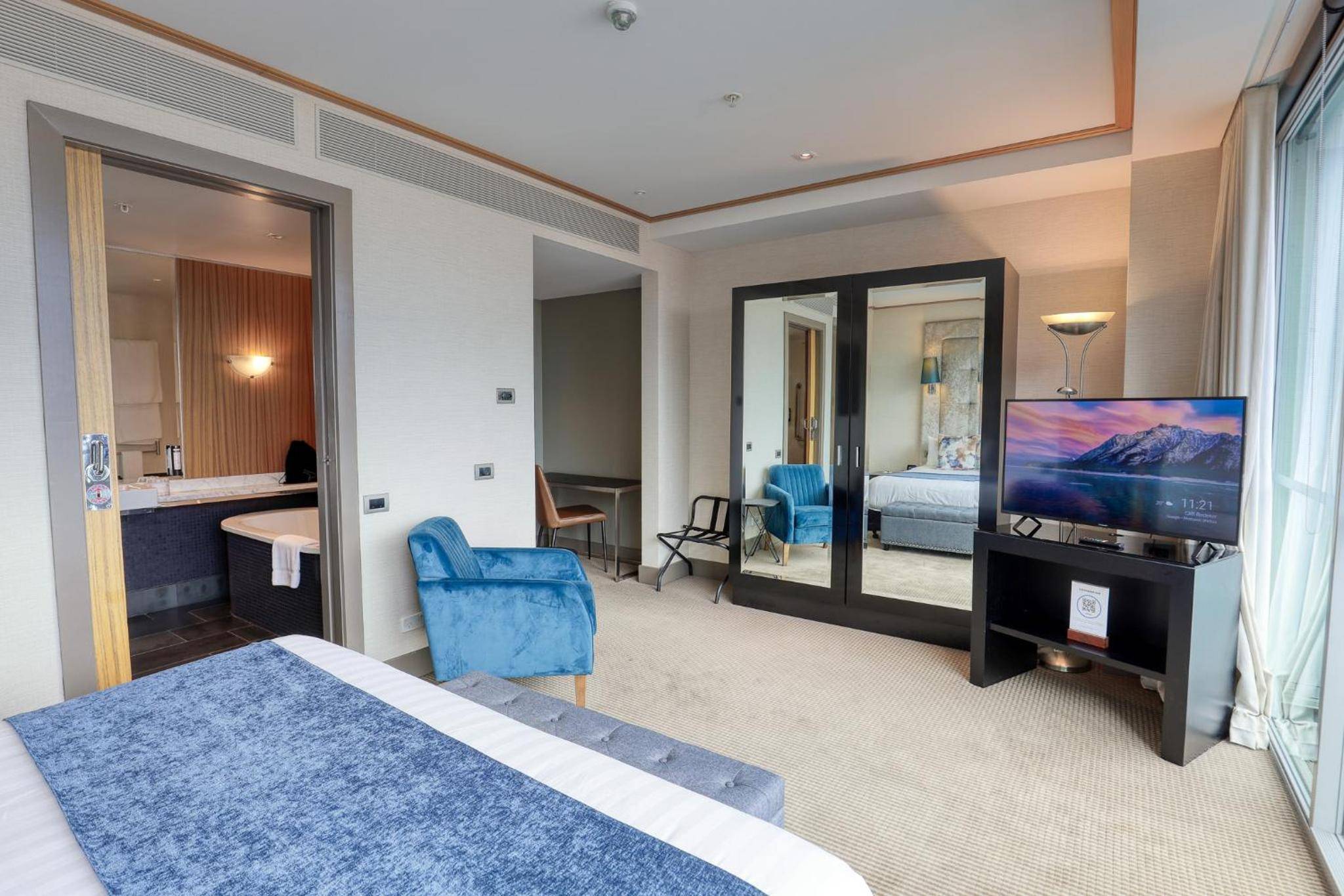 Marsden Viaduct Hotel
