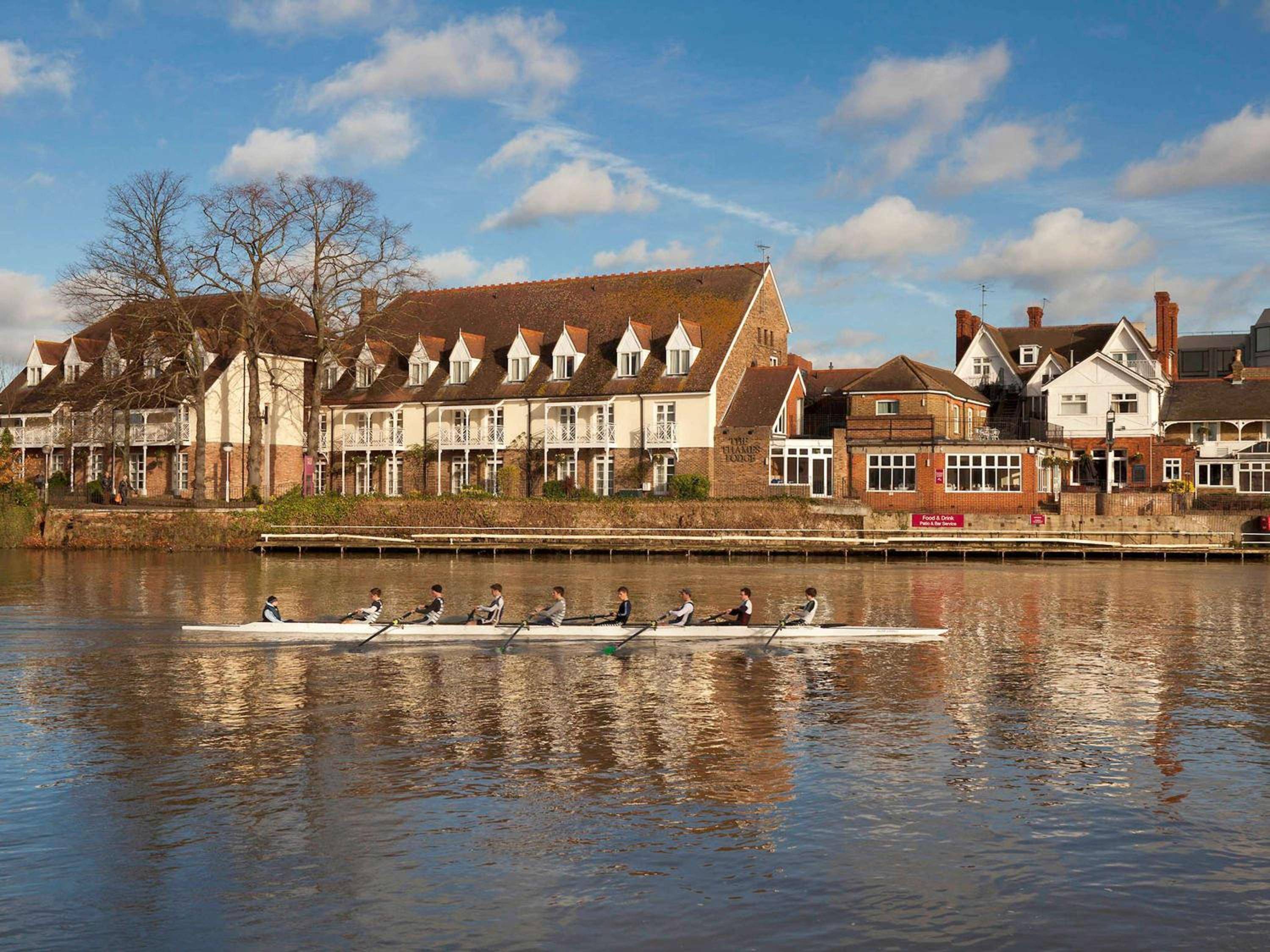 Sunday London Staines-upon-Thames Heathrow T5