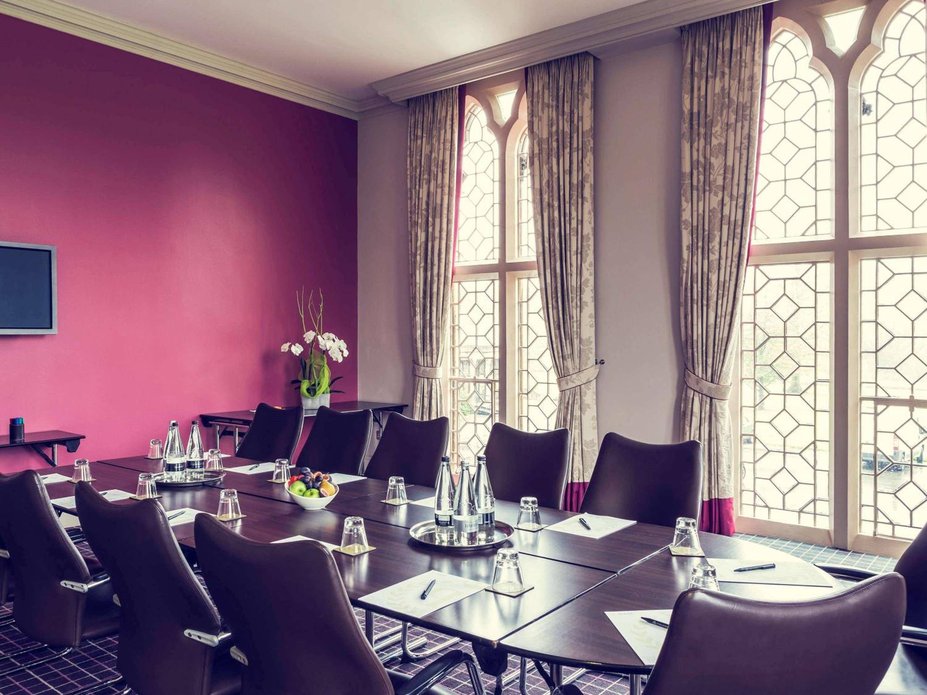 Walton Hall Hotel & Spa by Sunday