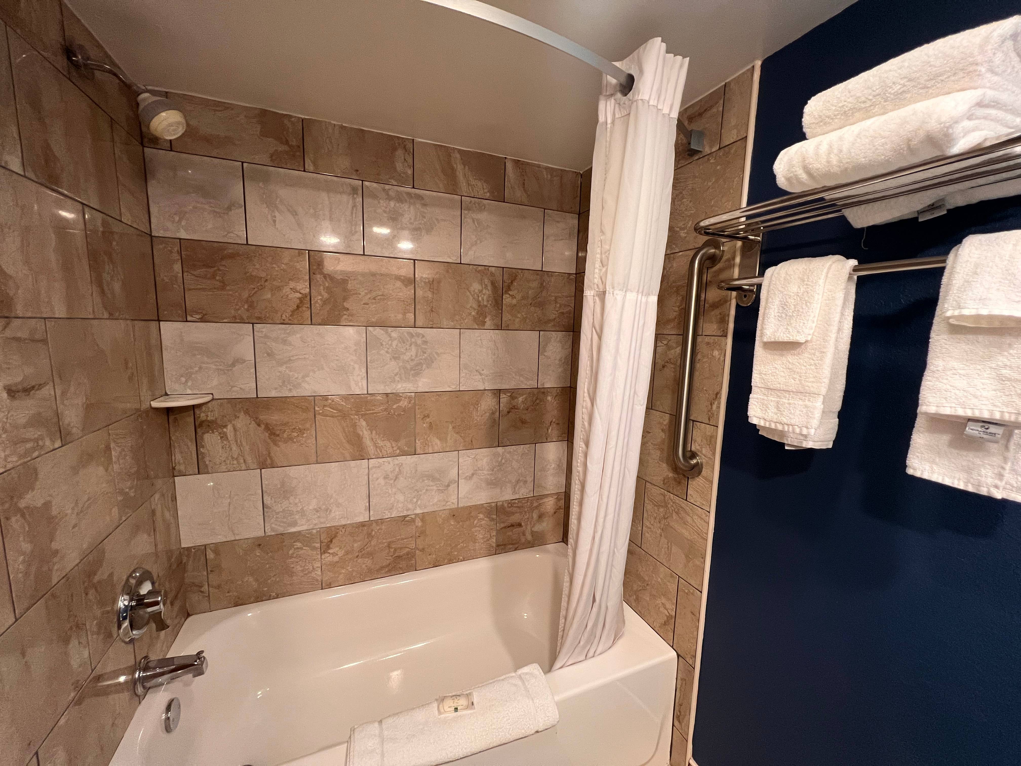 Quality Inn & Suites Louisville East