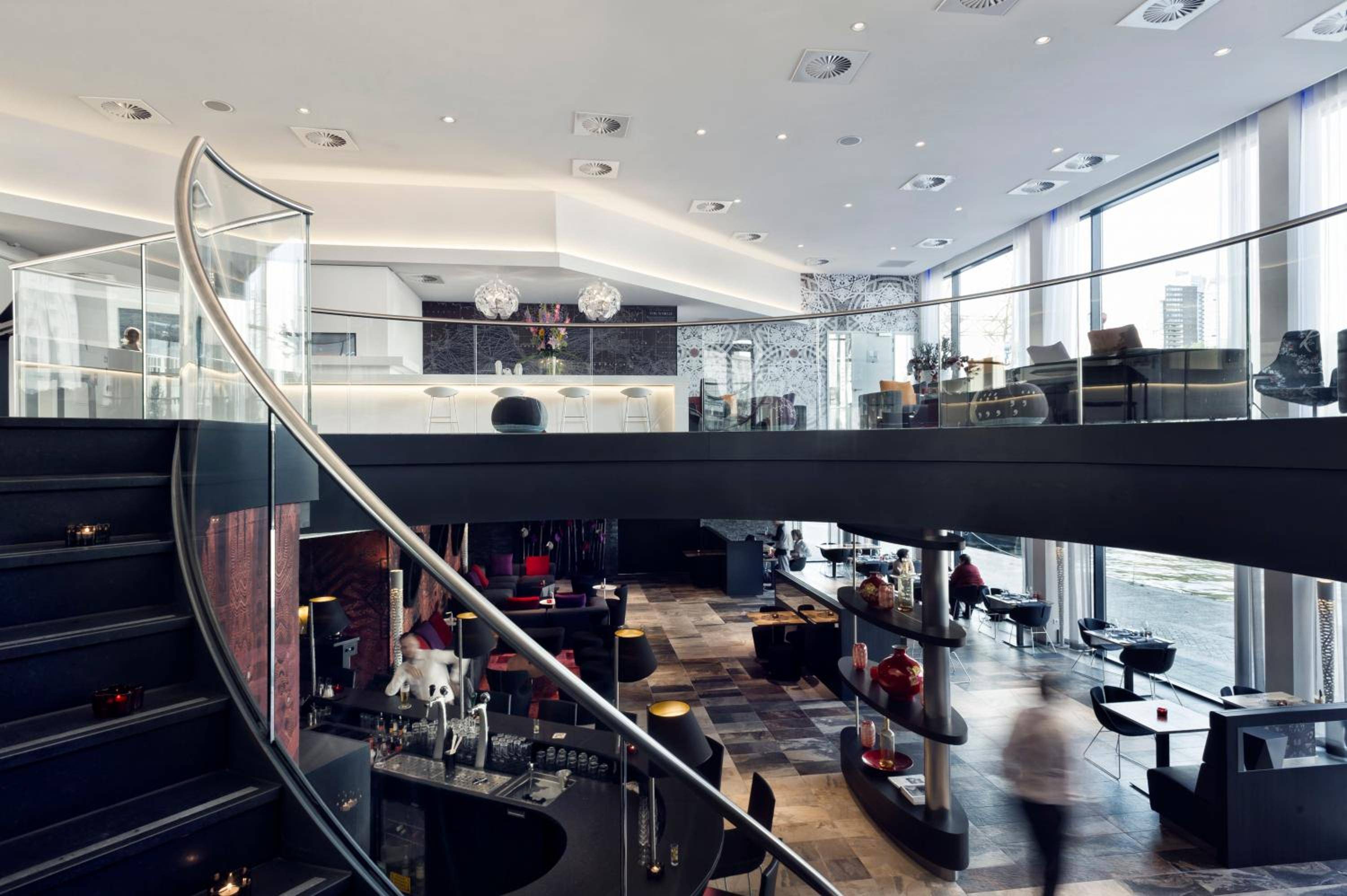 Mainport Hotel Rotterdam, a Hilton Affiliate Hotel
