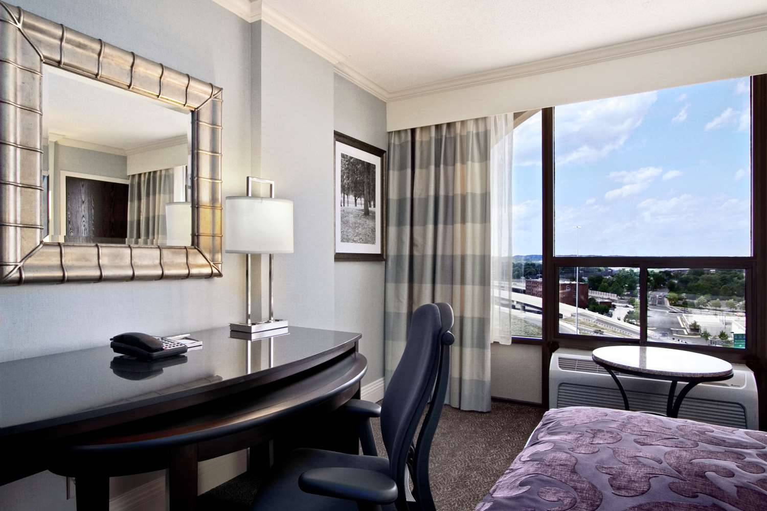 Hotel Belvoir Springfield