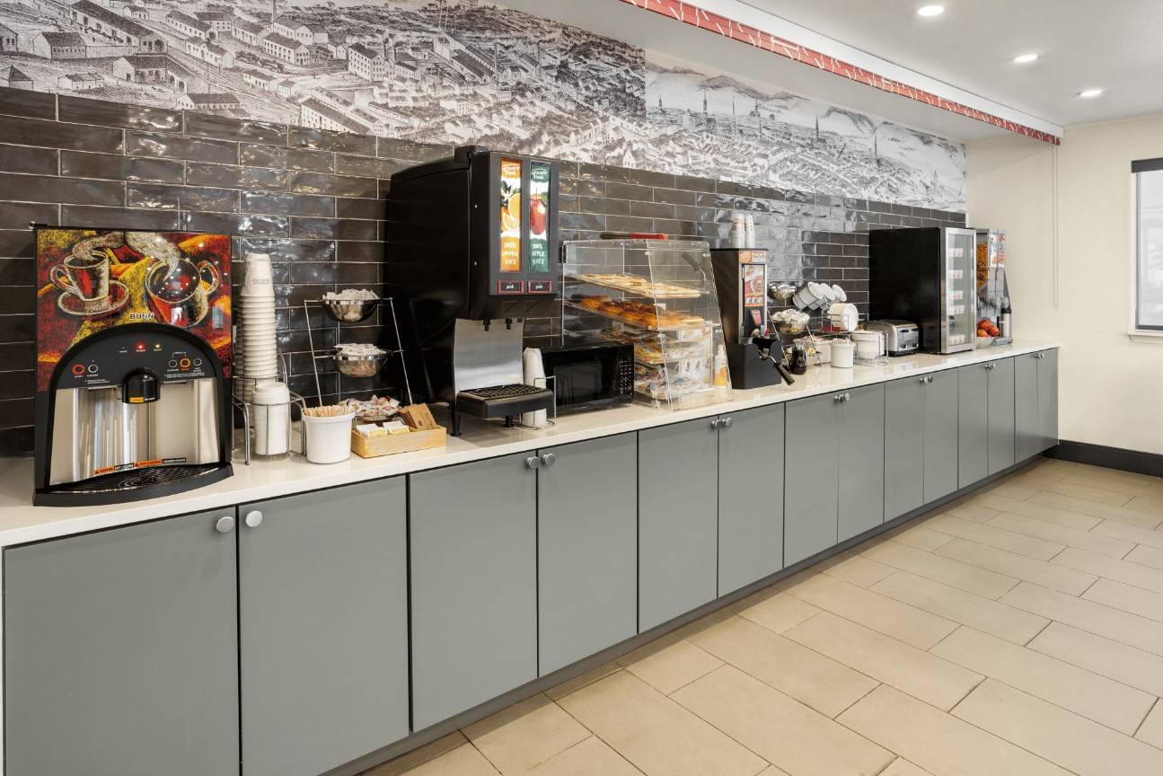 Ramada by Wyndham York Harrisburg Hershey