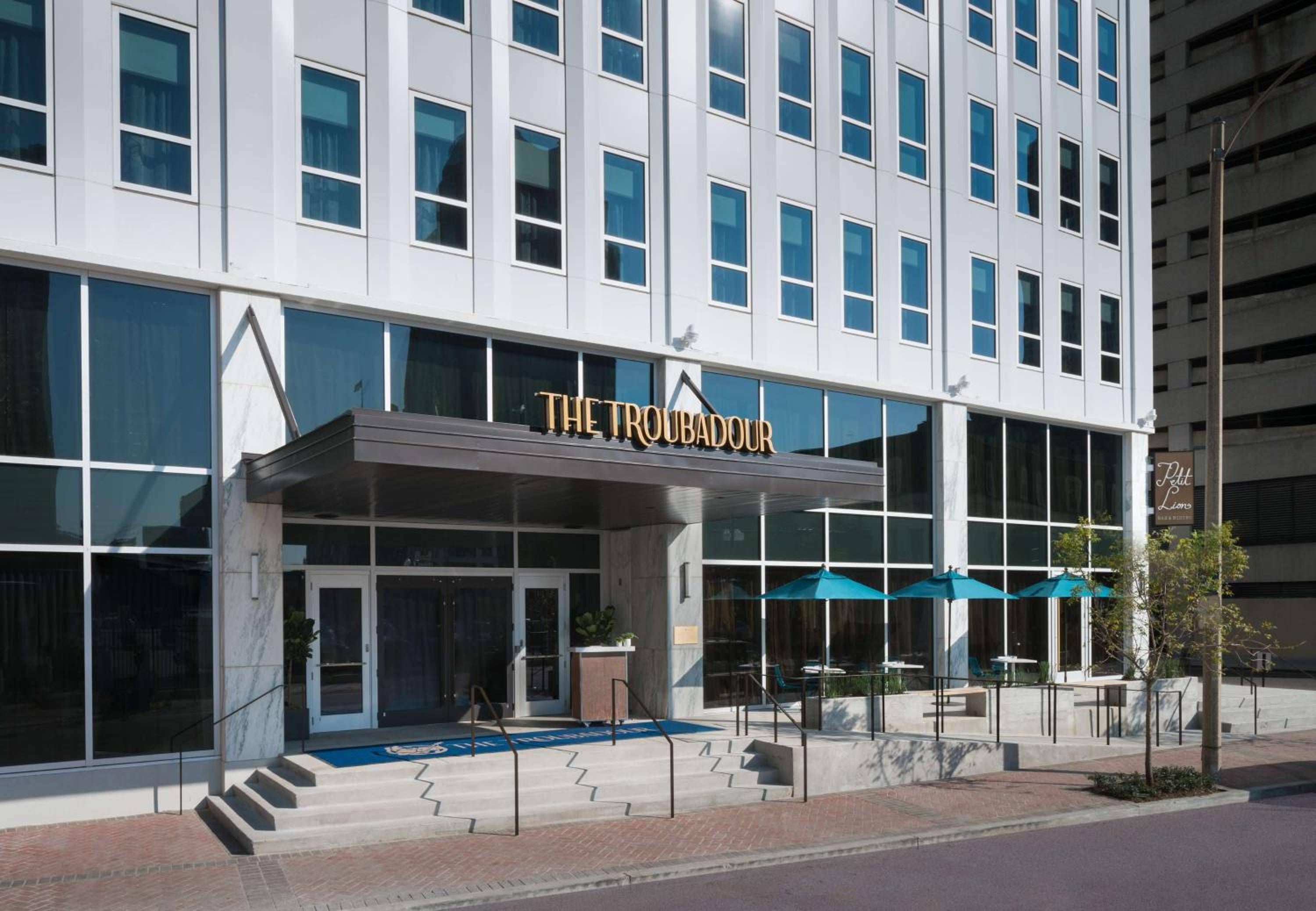 Troubadour Hotel New Orleans