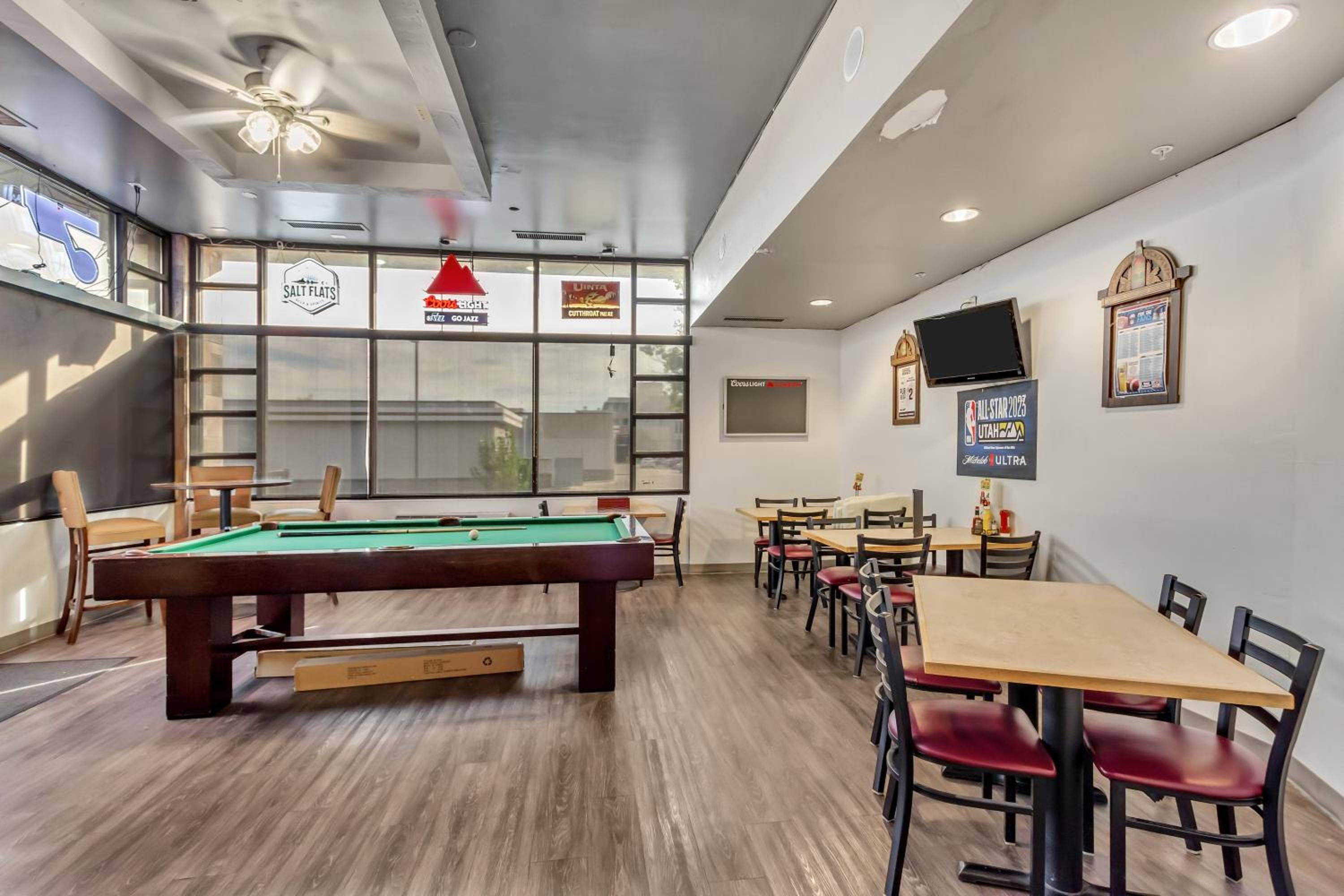 Suburban Studios Salt Lake City Airport