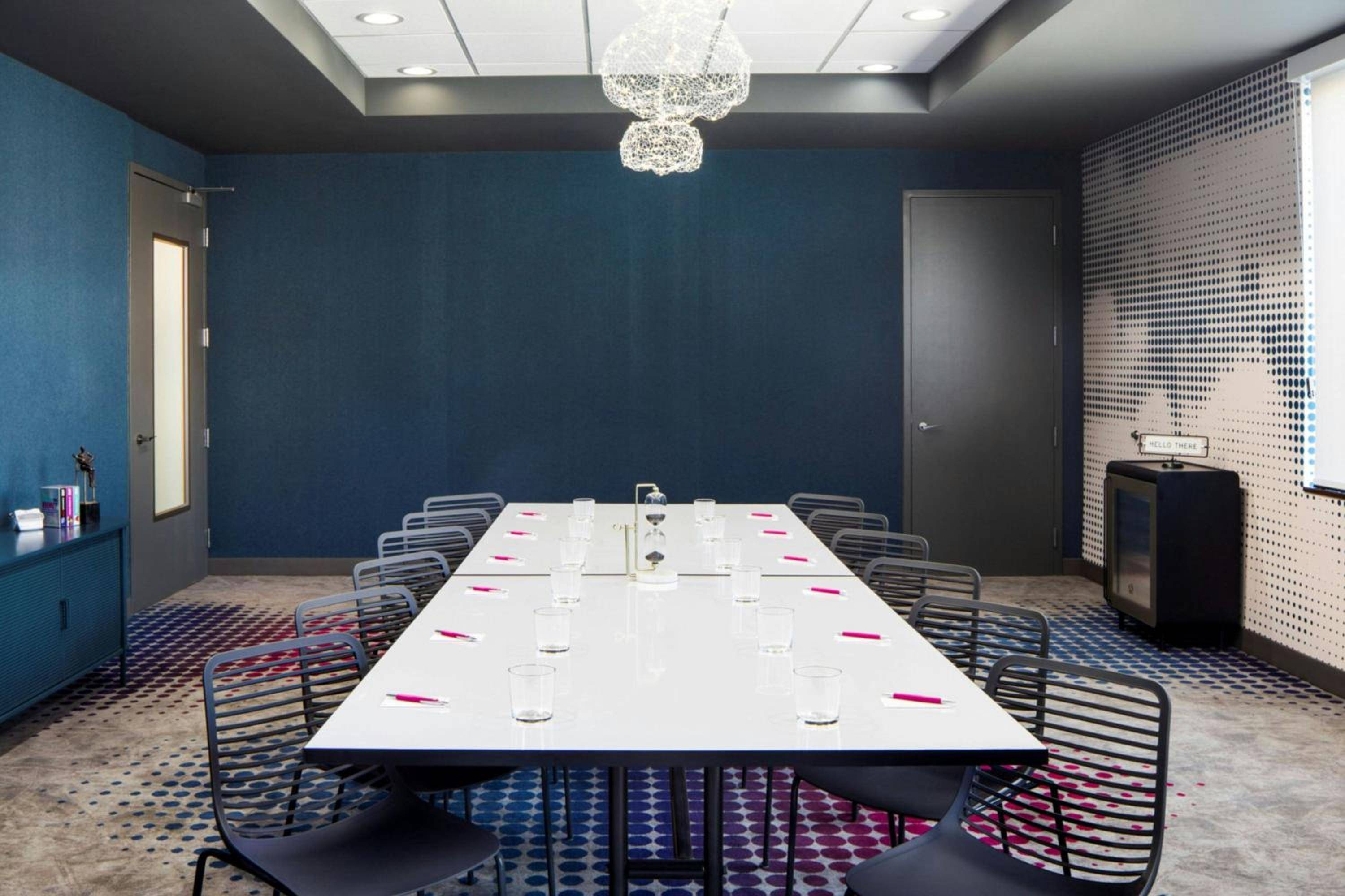 Aloft Phoenix Airport