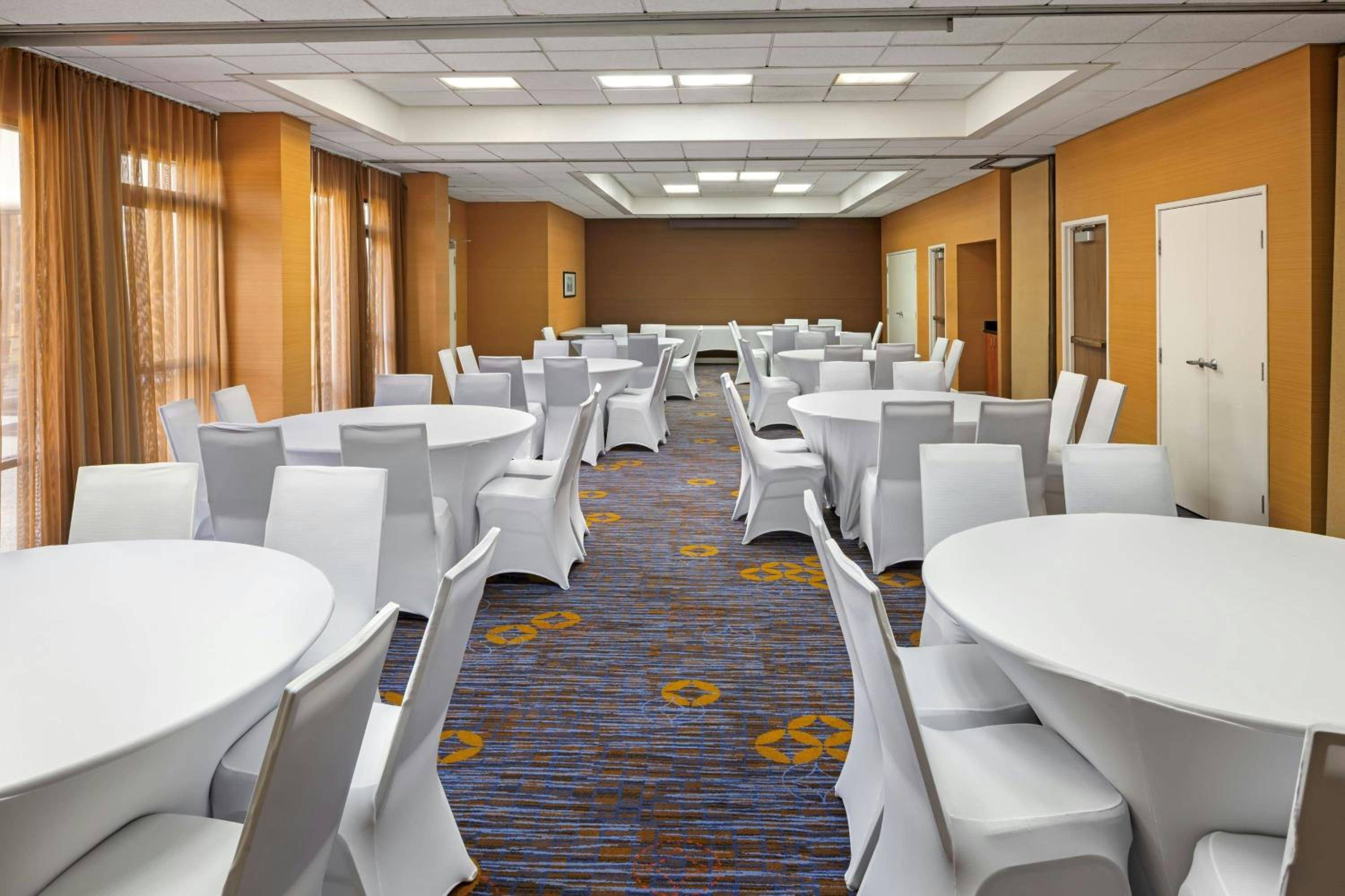 Courtyard by Marriott Riverside UCR/Moreno Valley Area