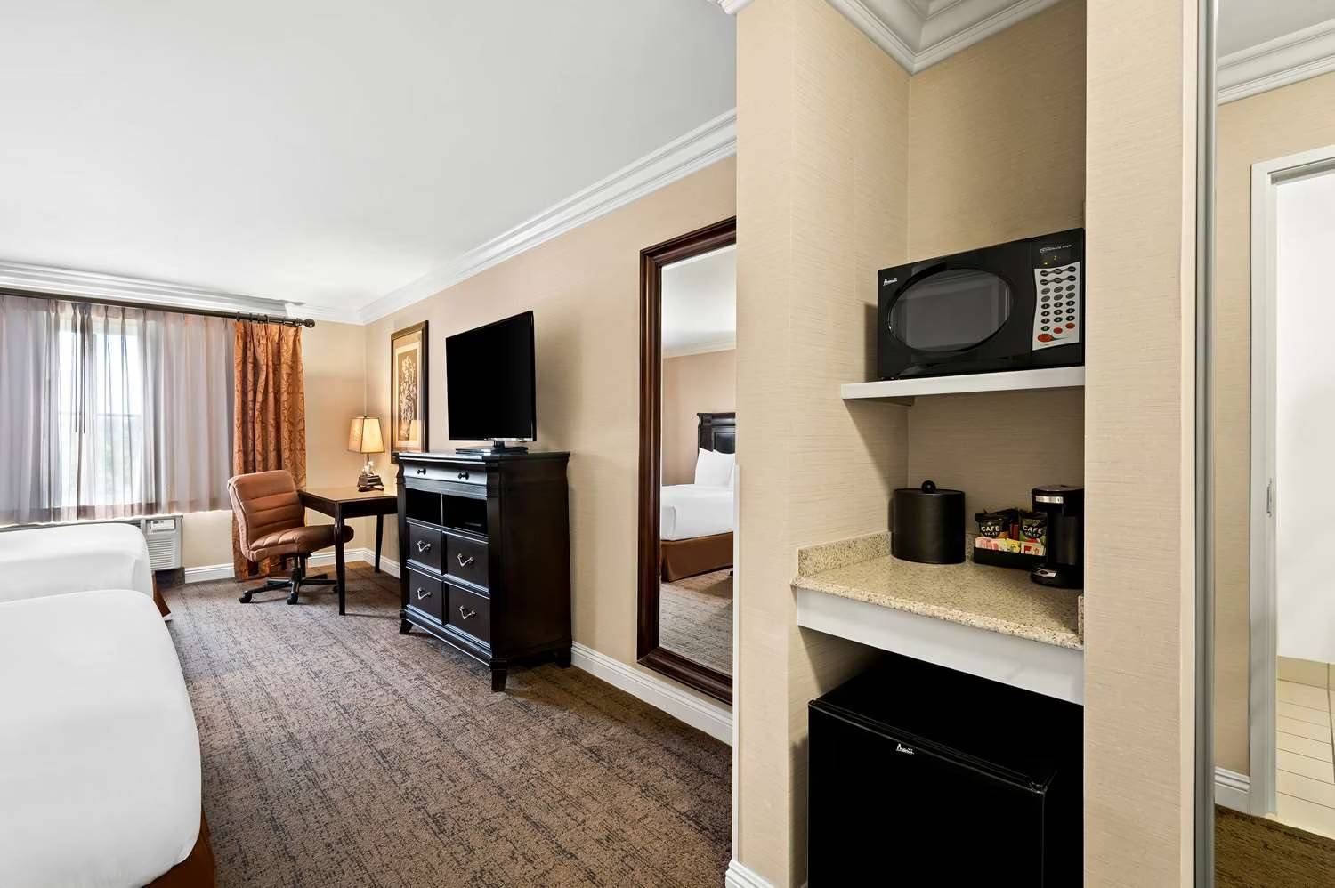 Best Western Ontario Mills Mall