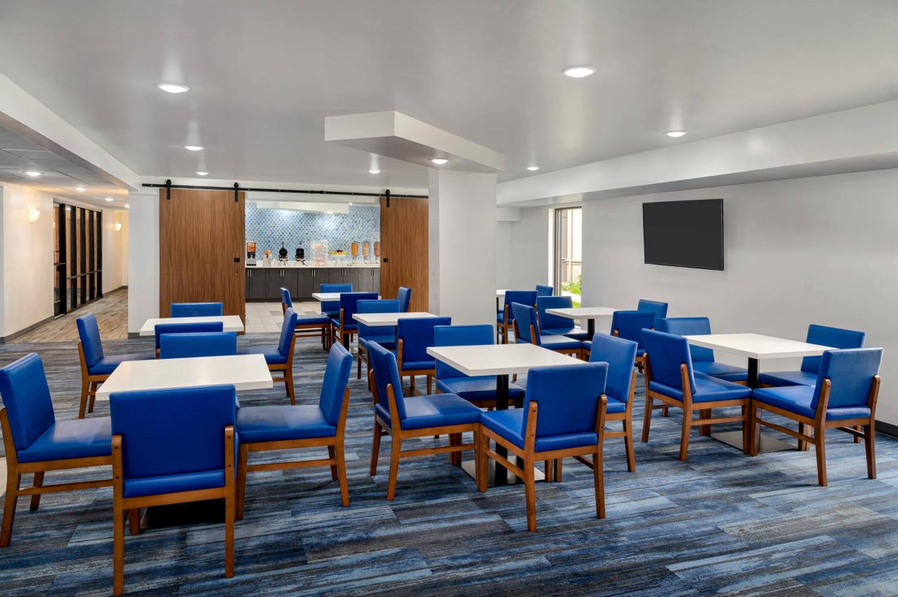 La Quinta Inn by Wyndham Columbus Airport Area