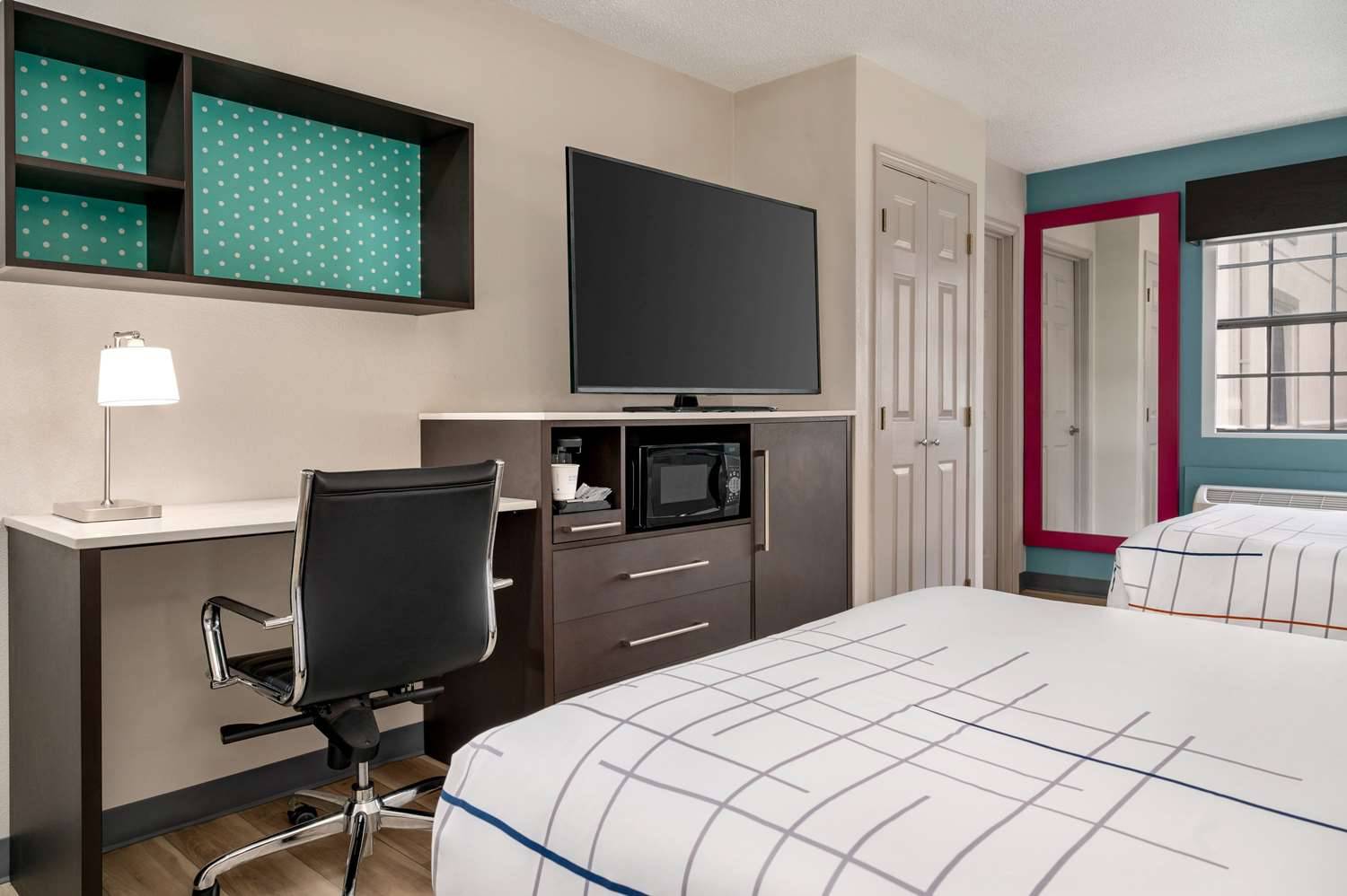 La Quinta Inn by Wyndham Columbus Airport Area