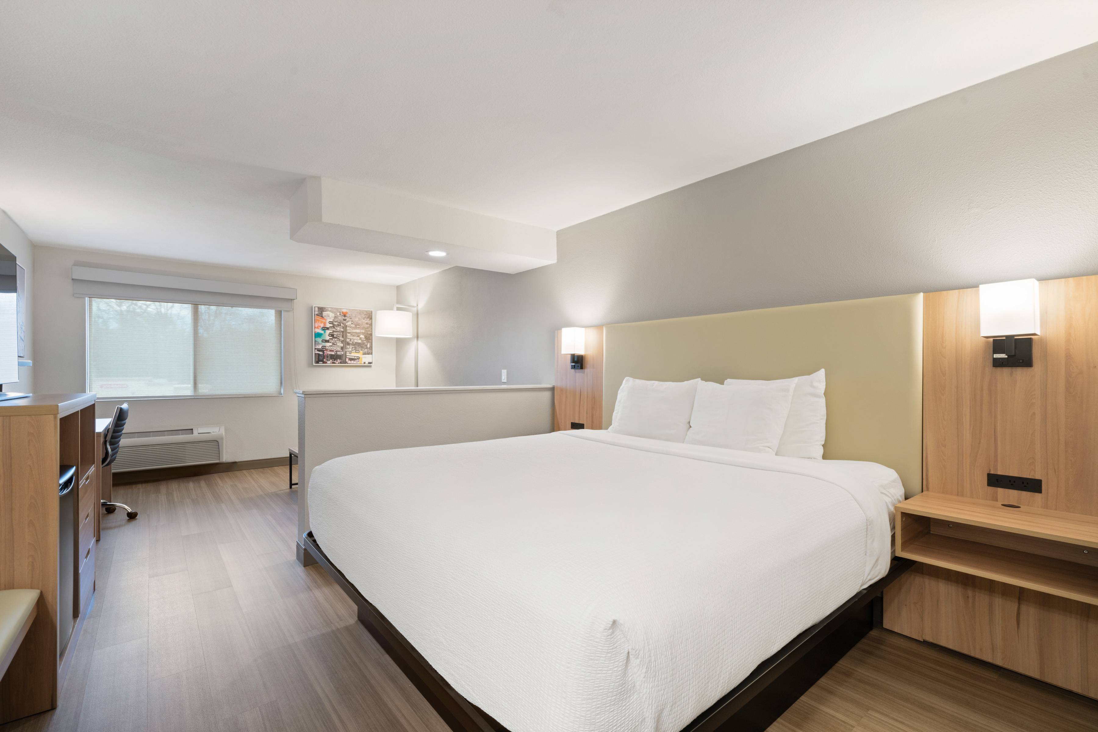 Best Western LAKE OSWEGO/PORTLAND HOTEL & SUITES