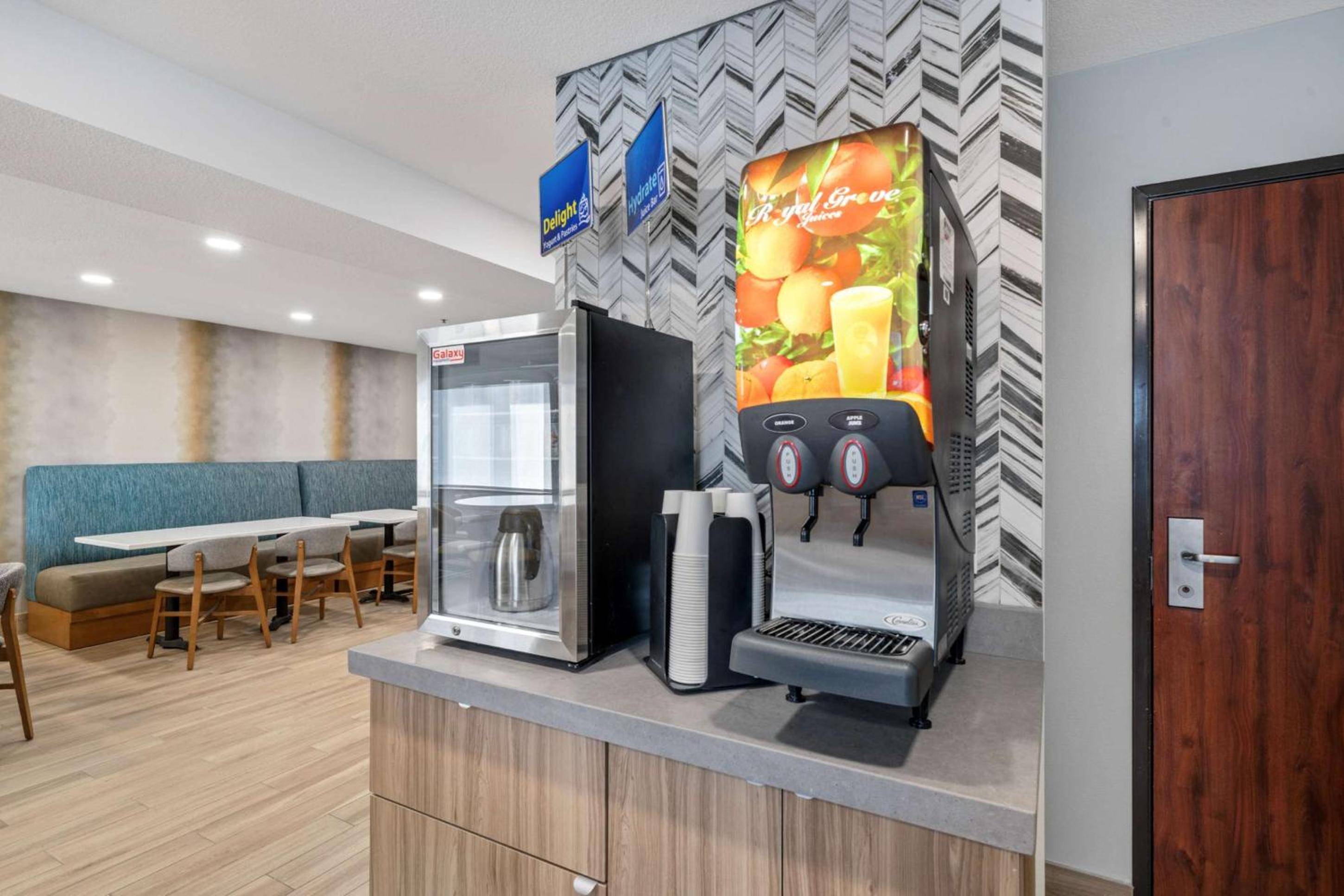 Best Western LAKE OSWEGO/PORTLAND HOTEL & SUITES