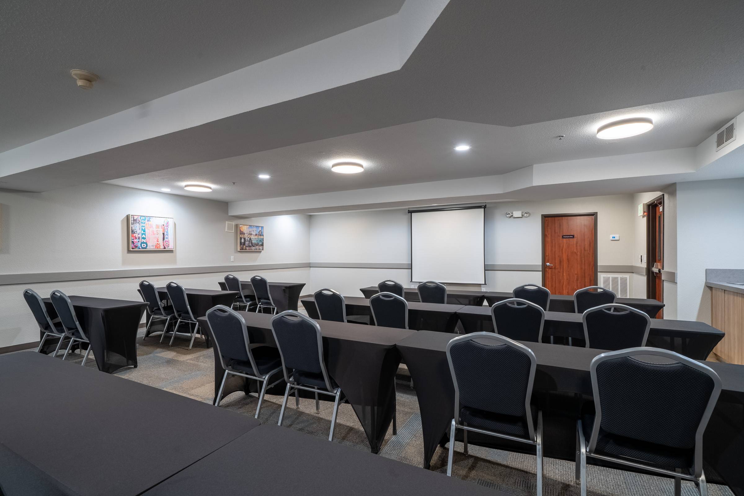 Best Western LAKE OSWEGO/PORTLAND HOTEL & SUITES