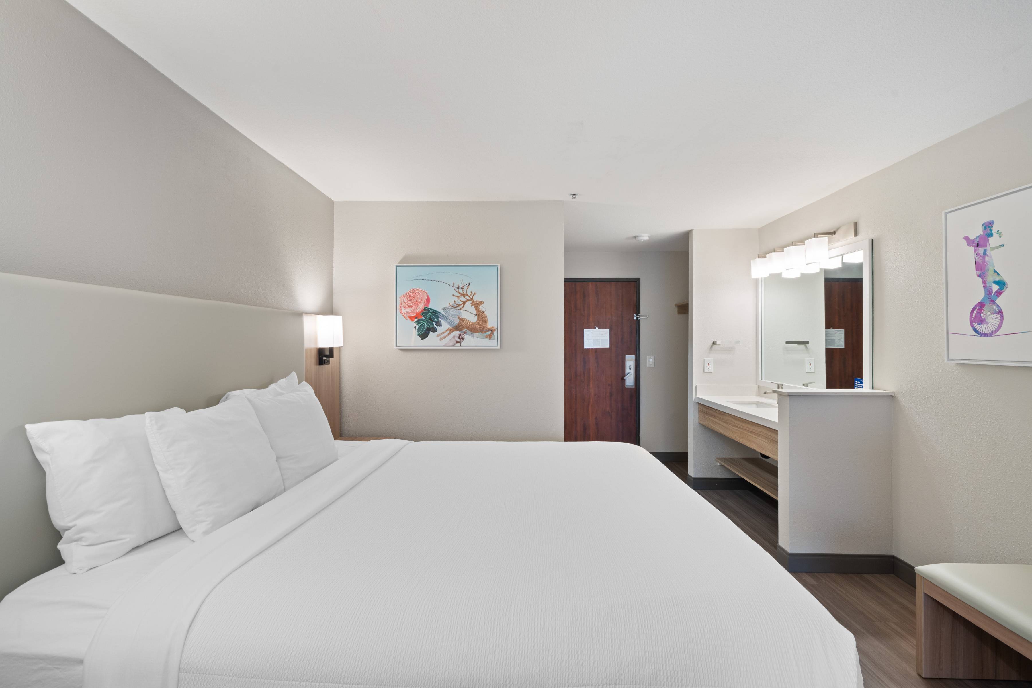 Best Western LAKE OSWEGO/PORTLAND HOTEL & SUITES