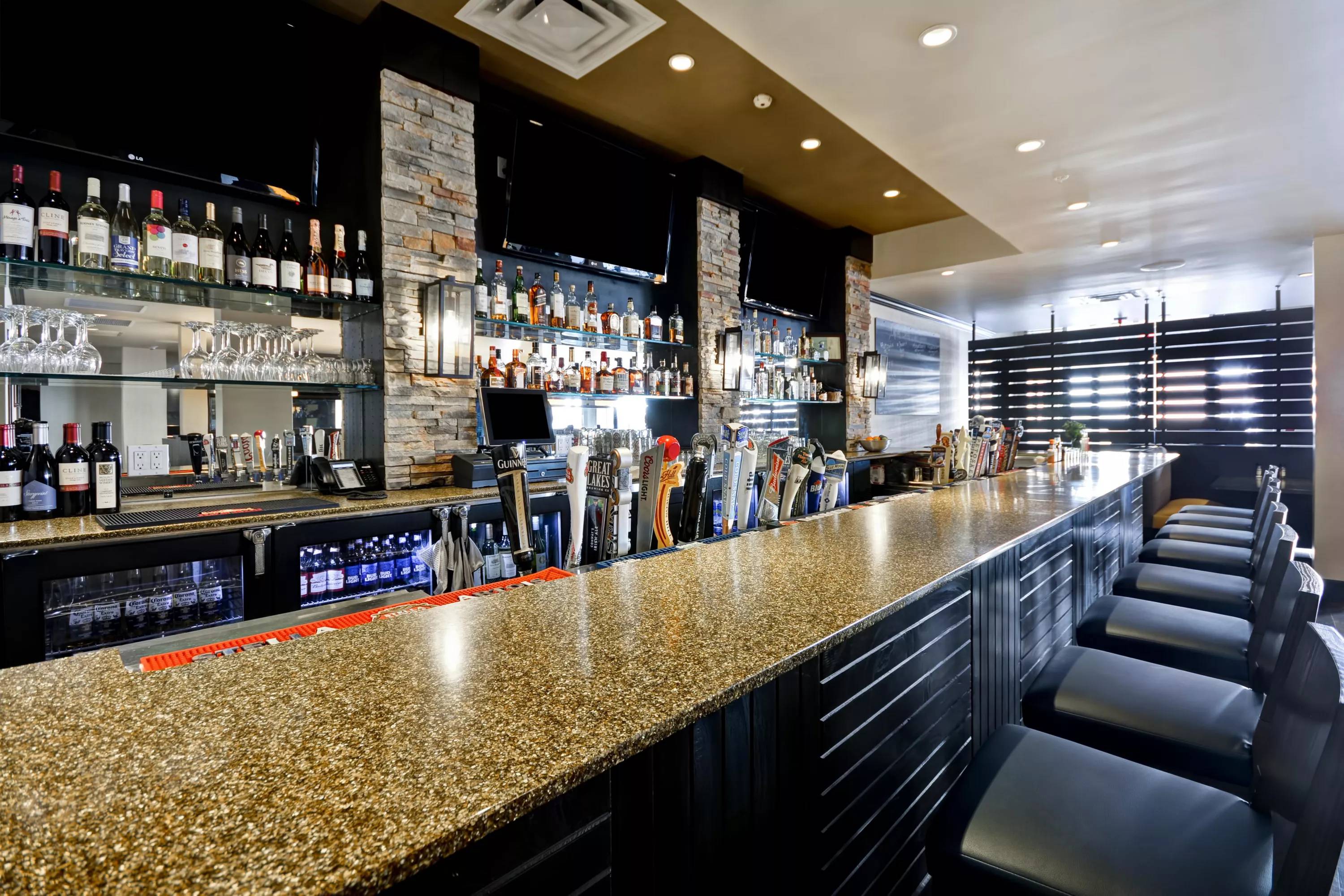 Holiday Inn Detroit Metro Airport by IHG