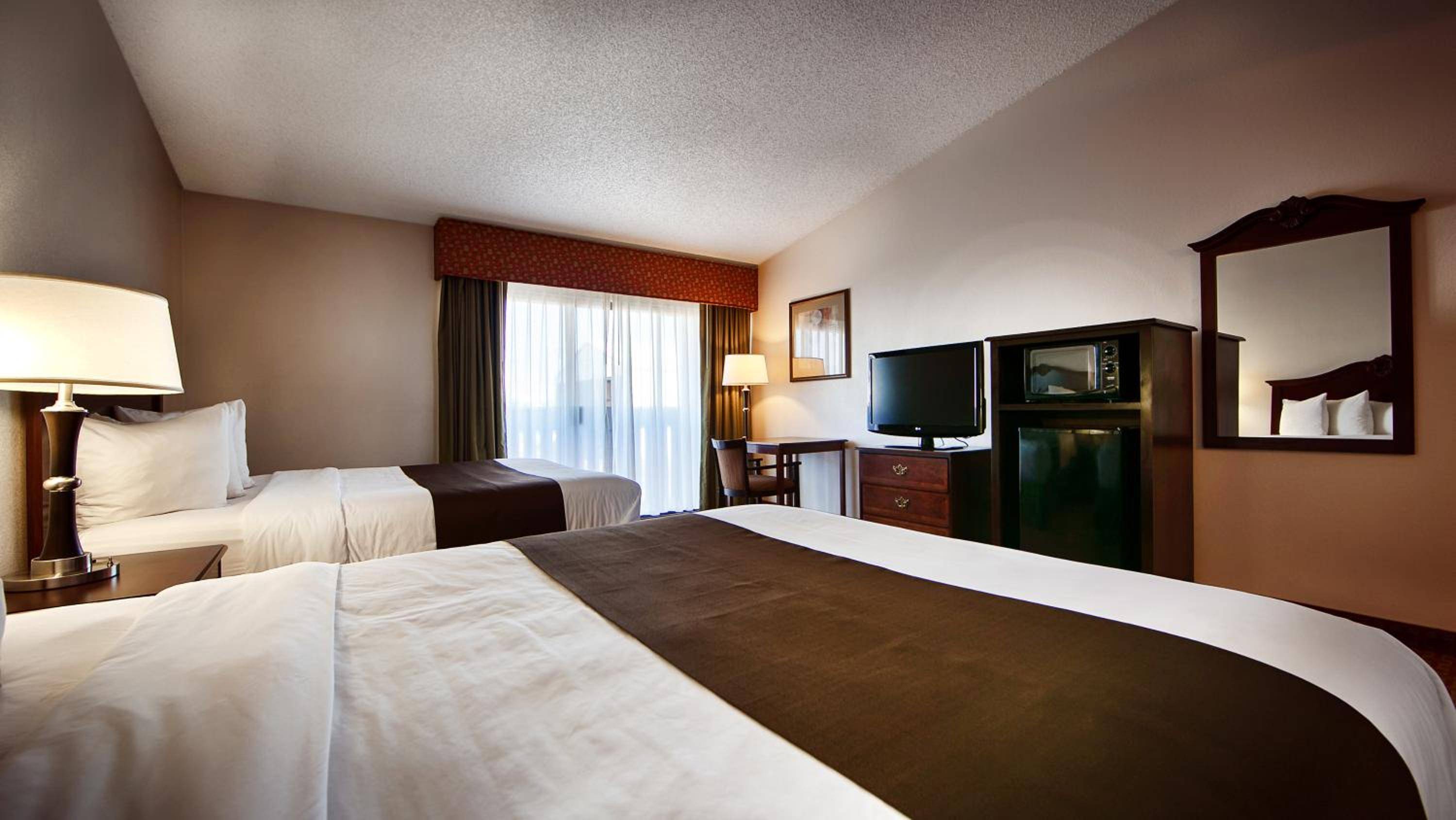 Best Western CHIEFTAIN INN