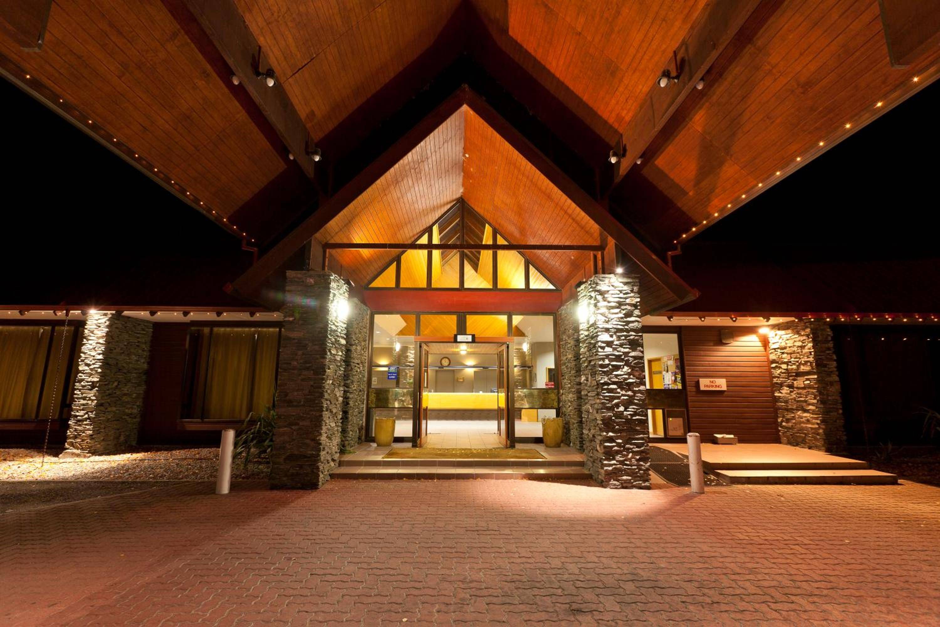 Swiss-Belresort and Villas Coronet Peak