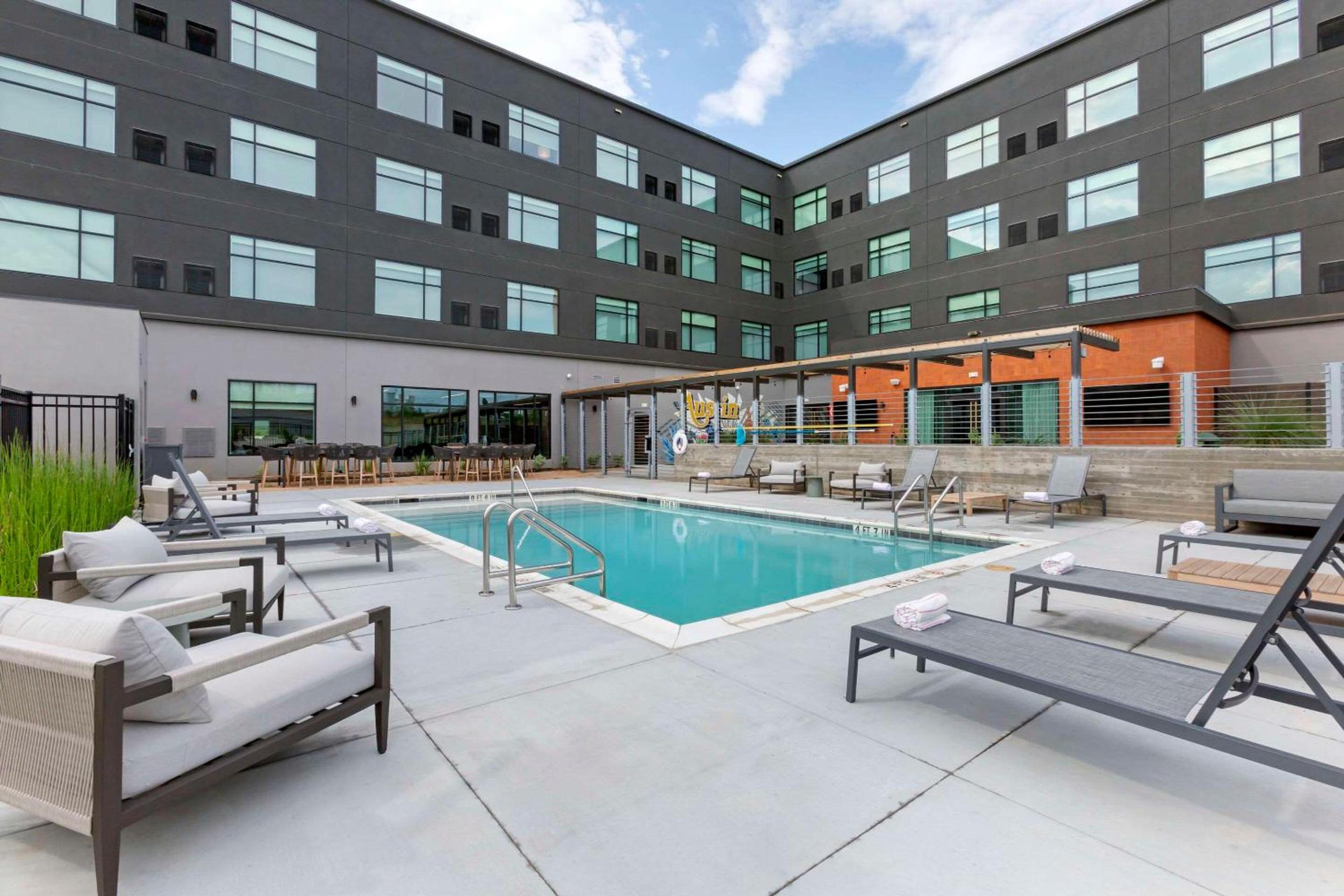 Cambria Hotel Austin Airport