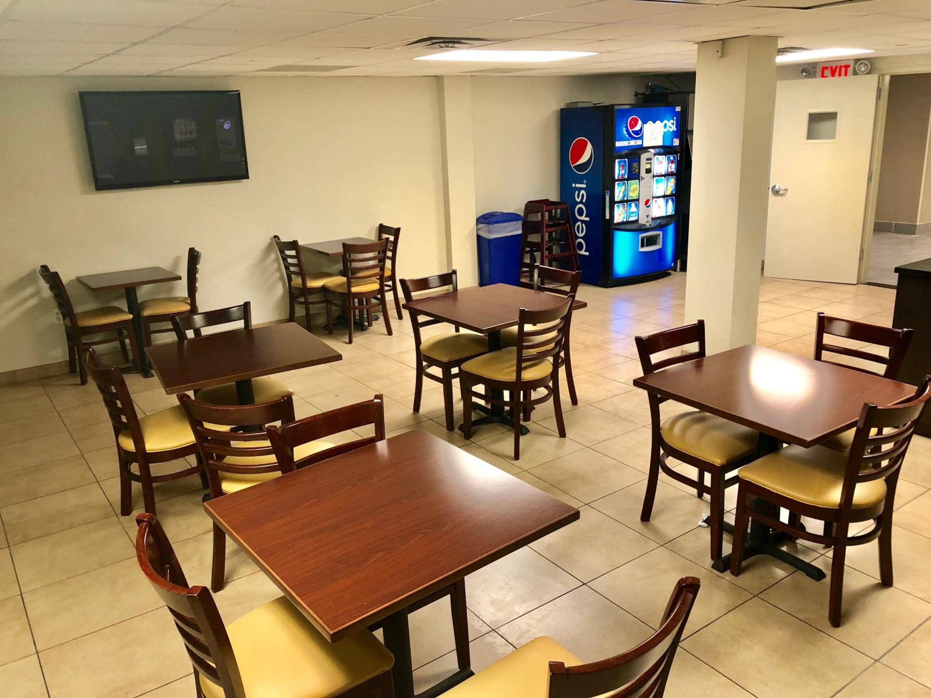Days Inn by Wyndham Brooklyn Borough Park