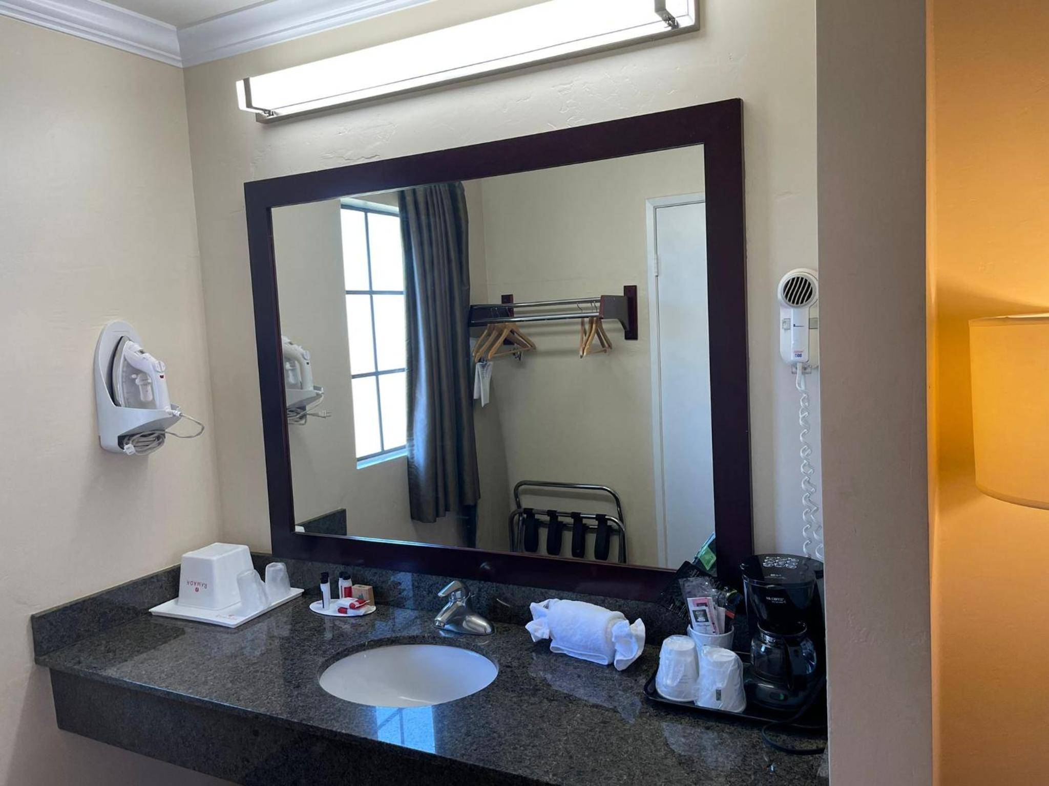 Ramada by Wyndham San Diego Poway Miramar