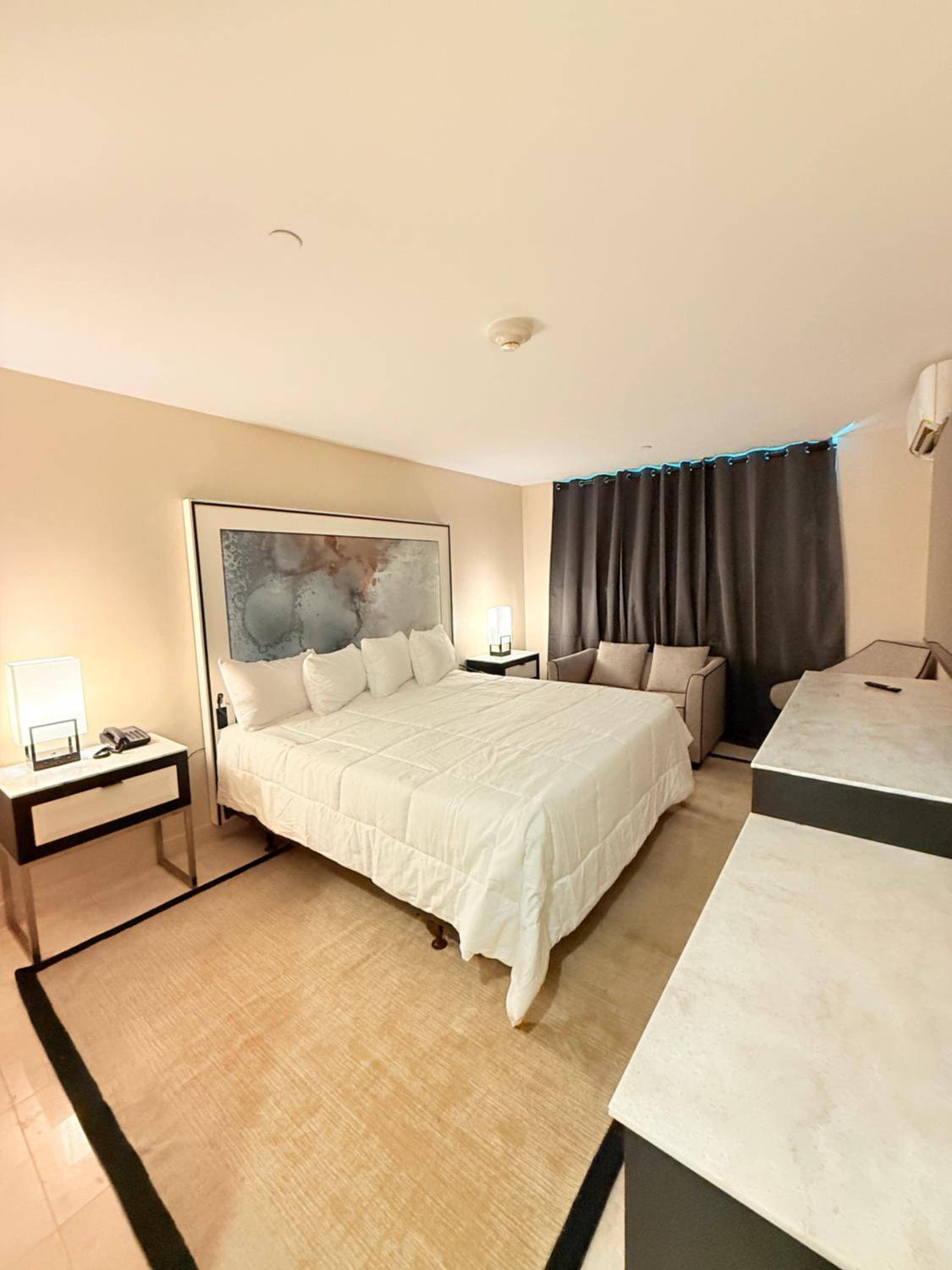 Nova Hotel Bronx
