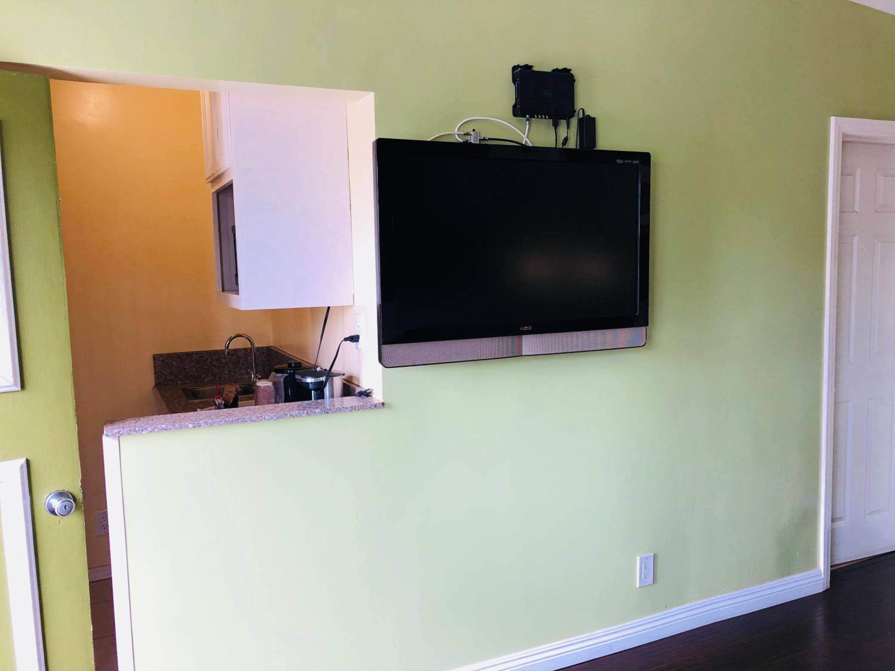Encore Motel Near Marina Del Rey, Culver City & Venice