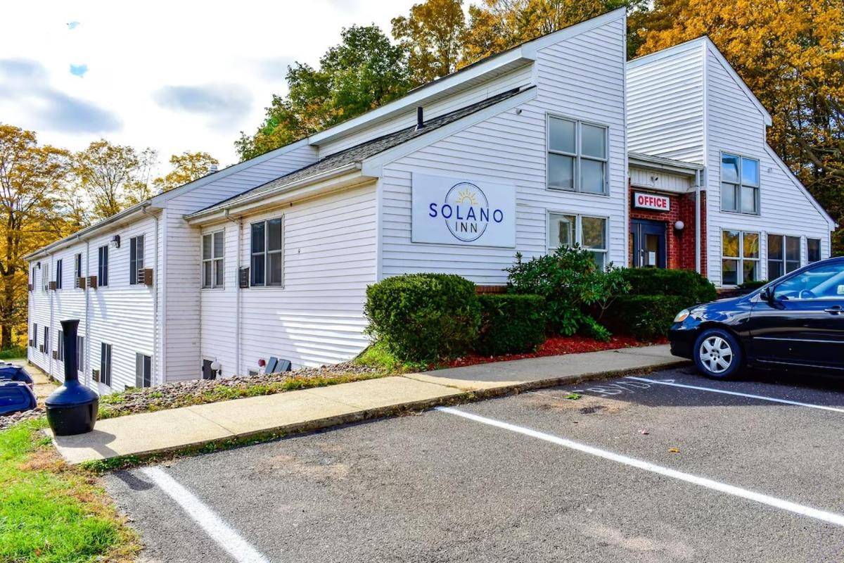 Solano Inn
