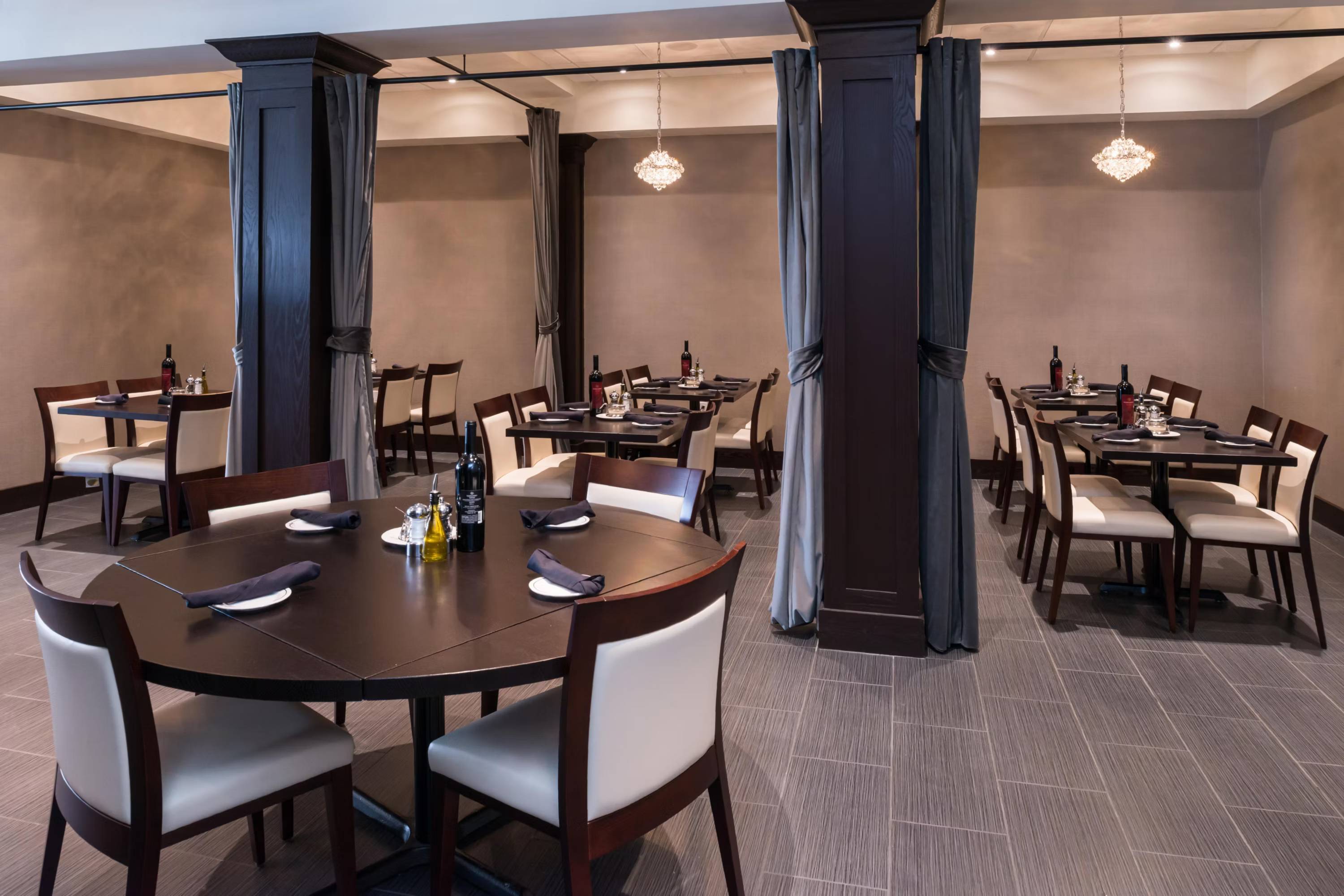 Holiday Inn Detroit Northwest - Livonia by IHG