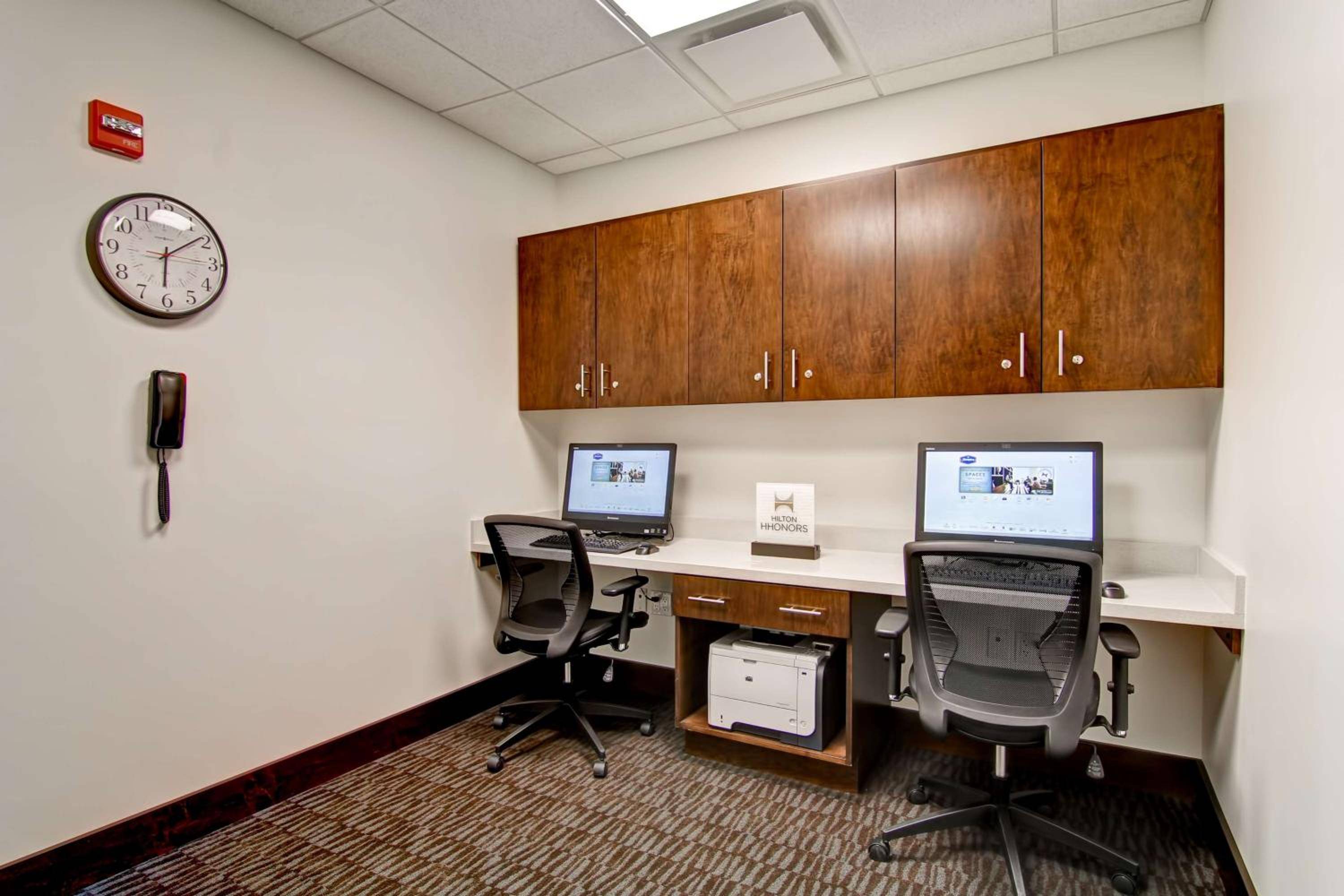 Hampton Inn & Suites Detroit/Troy