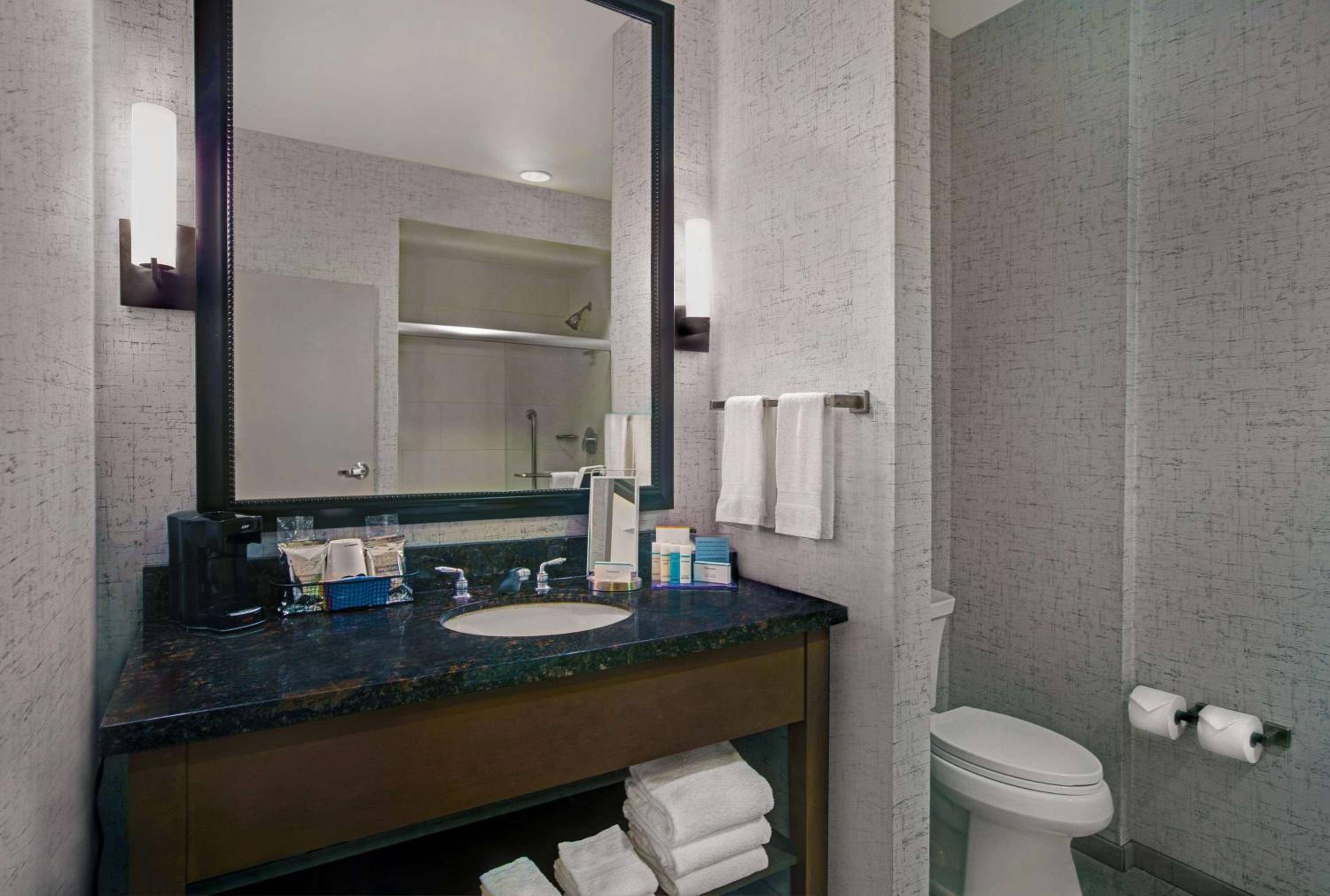 Hampton Inn & Suites Austin University/Capitol