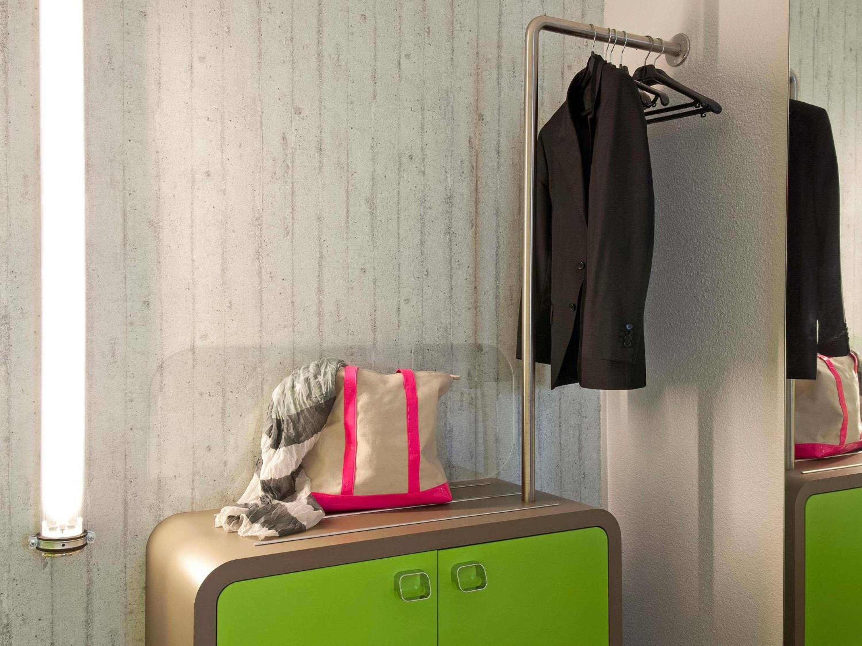 ibis Styles Lyon Villeurbanne Le Parc de la Tete d'Or