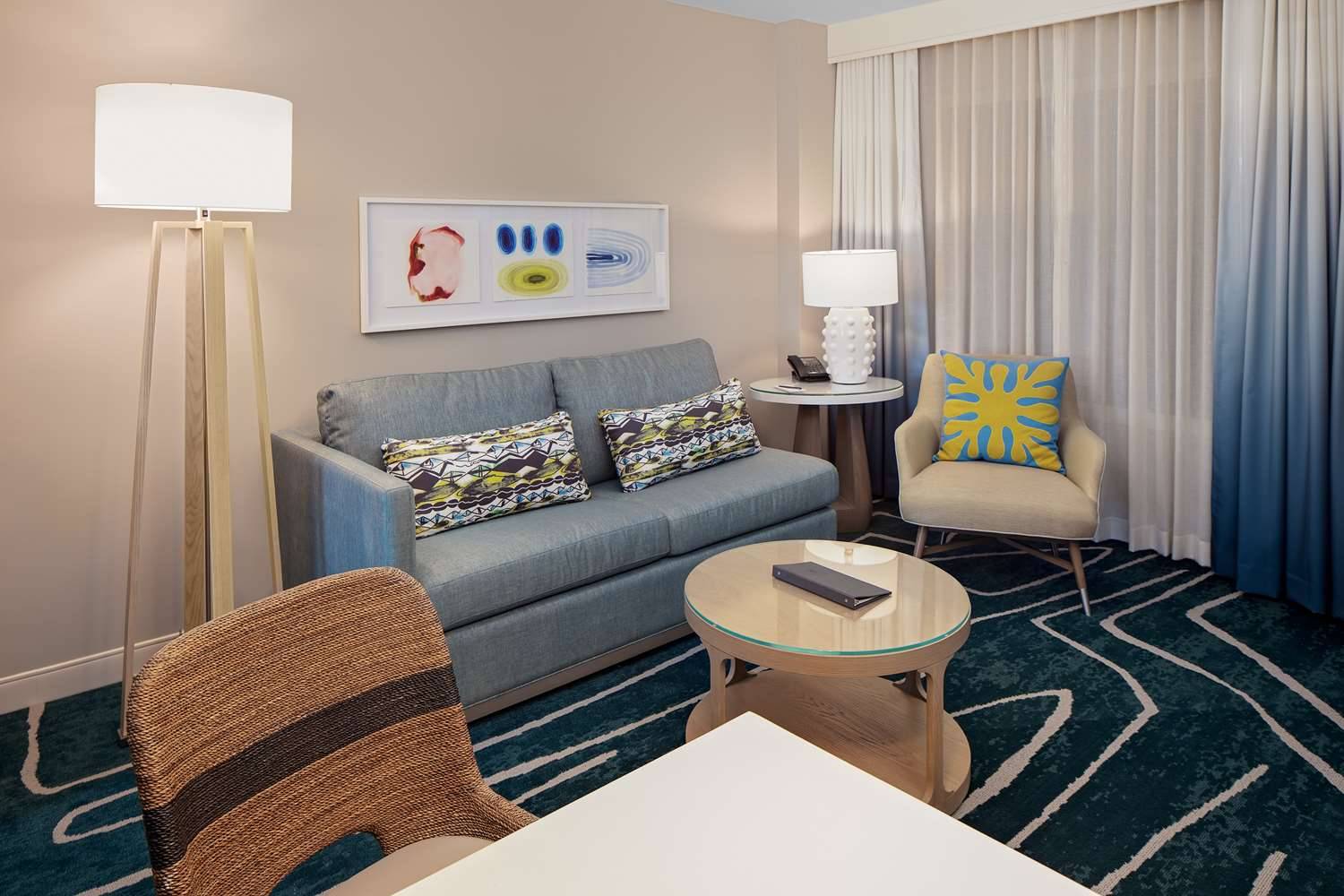 Embassy Suites by Hilton San Diego Bay Downtown