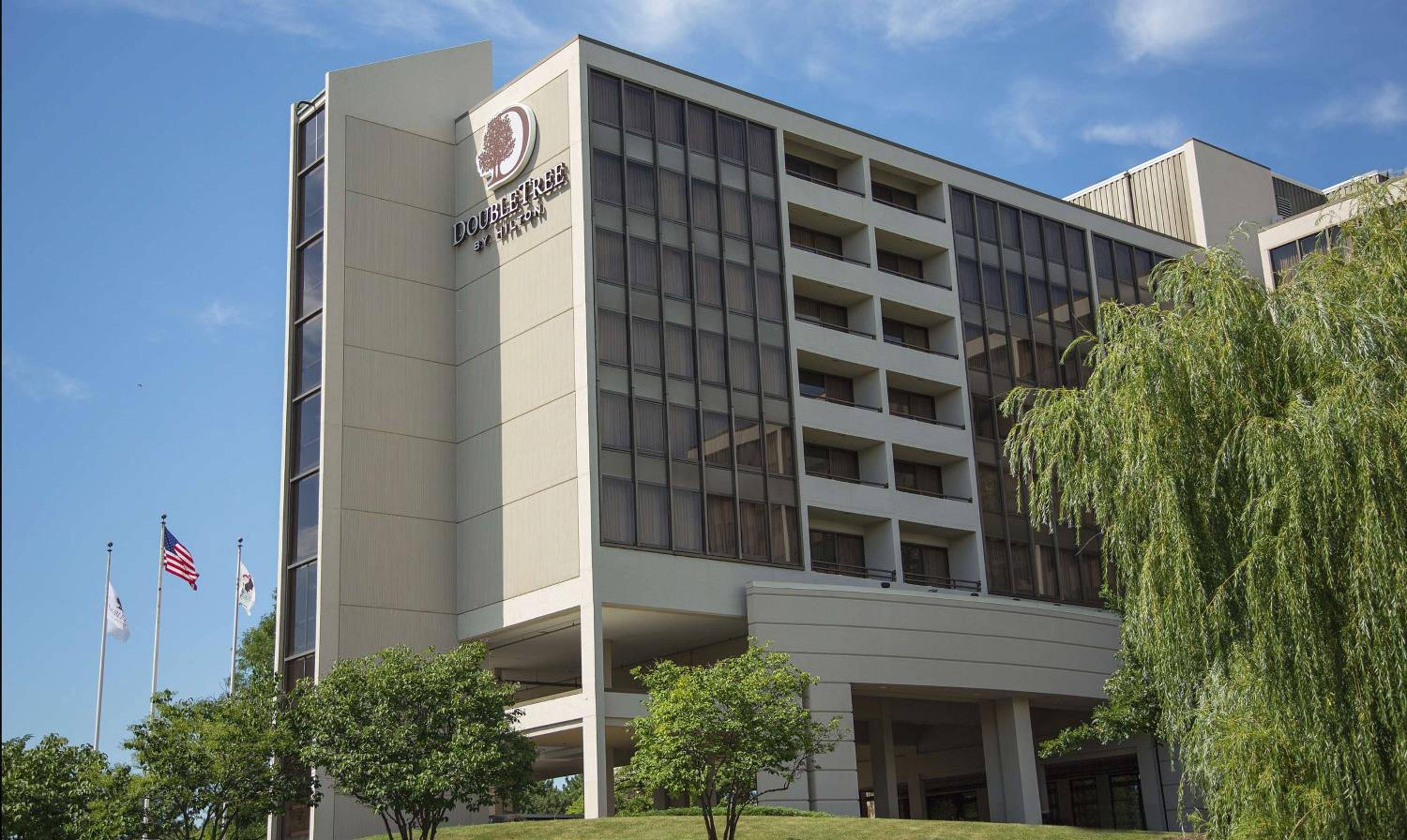 Hilton Suites Chicago/Oakbrook Terrace