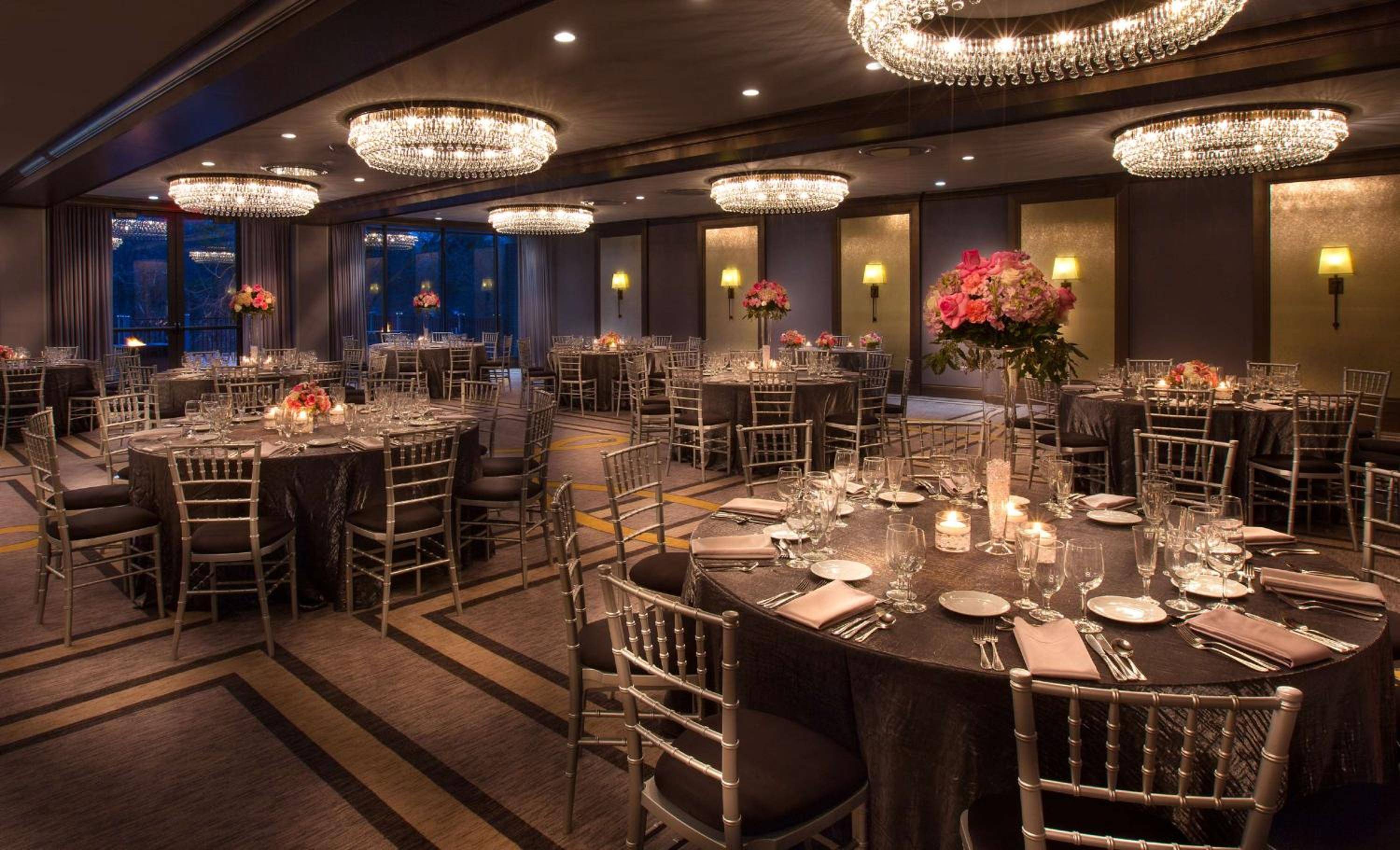 Hilton Suites Chicago/Oakbrook Terrace