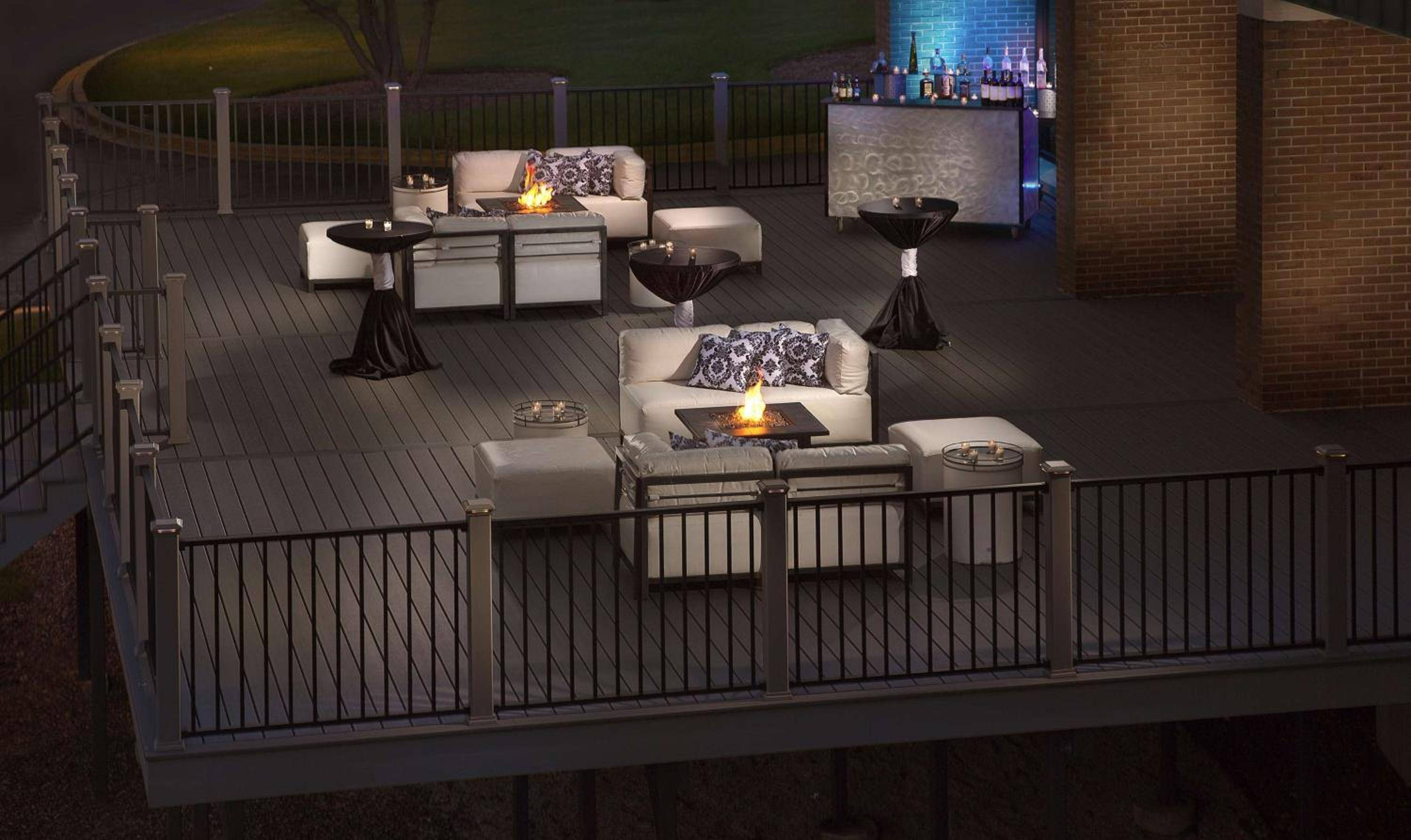 Hilton Suites Chicago/Oakbrook Terrace