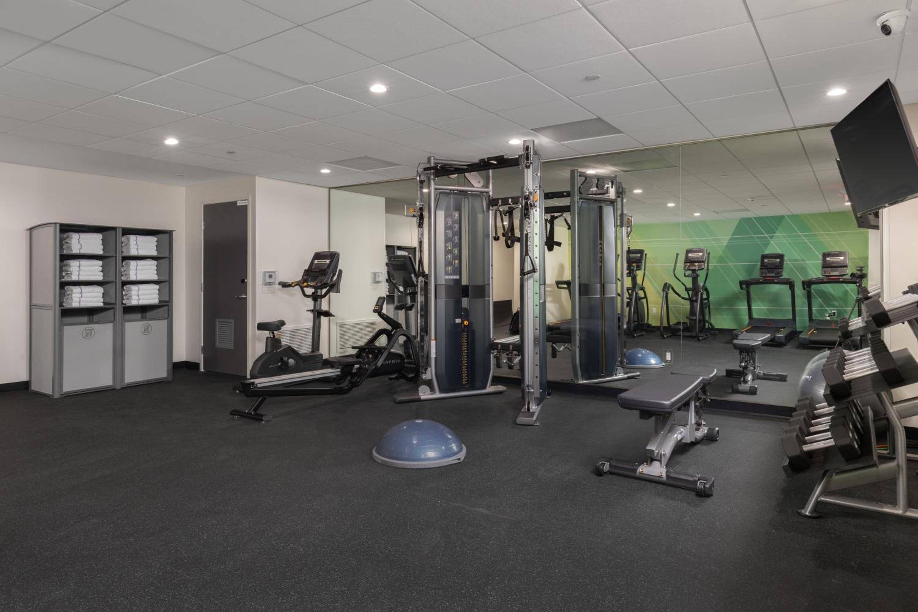 Holiday Inn & Suites Monterey Park Los Angeles, an IHG Hotel